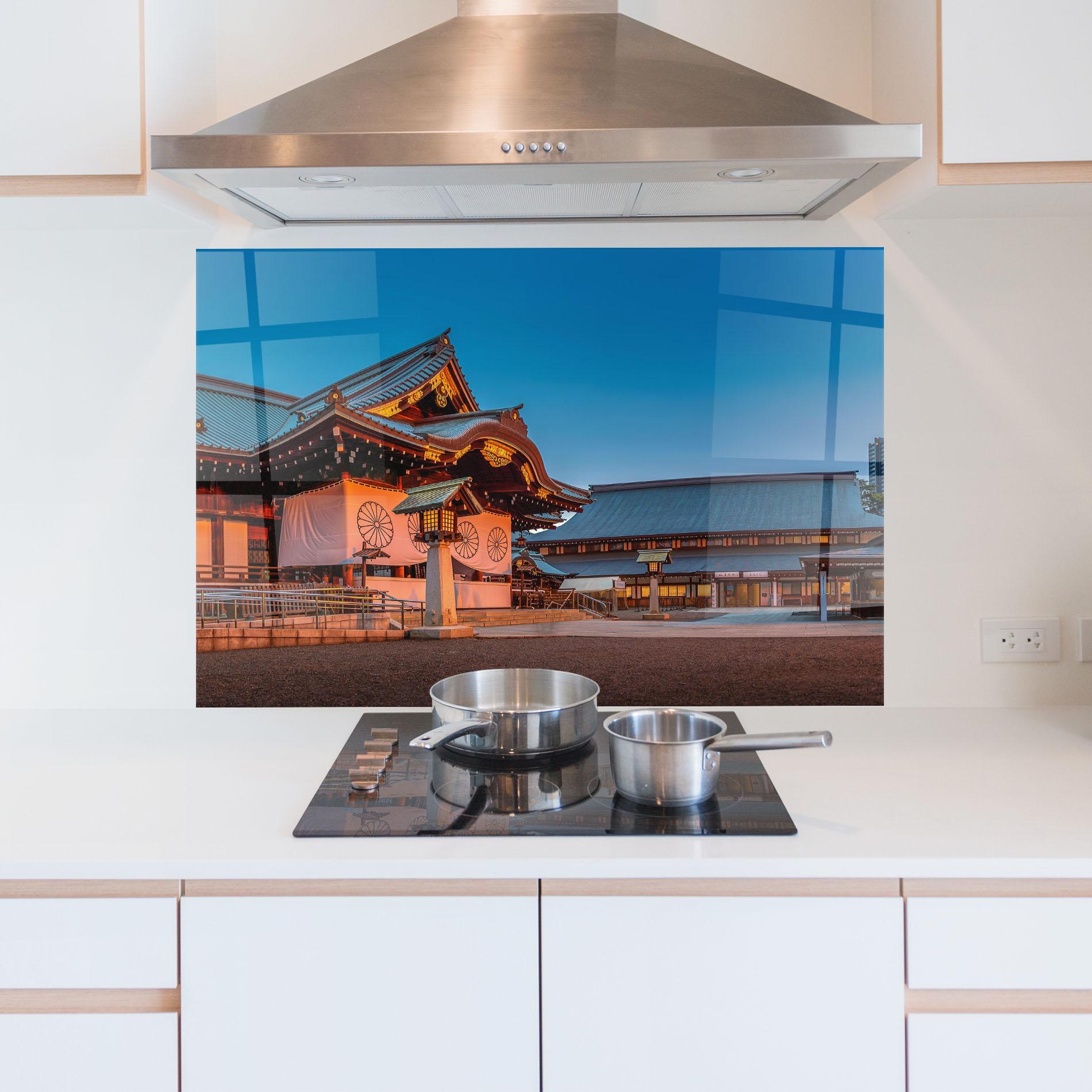 Küchenrückwand Glas Yasukuni Jinja mockup 5