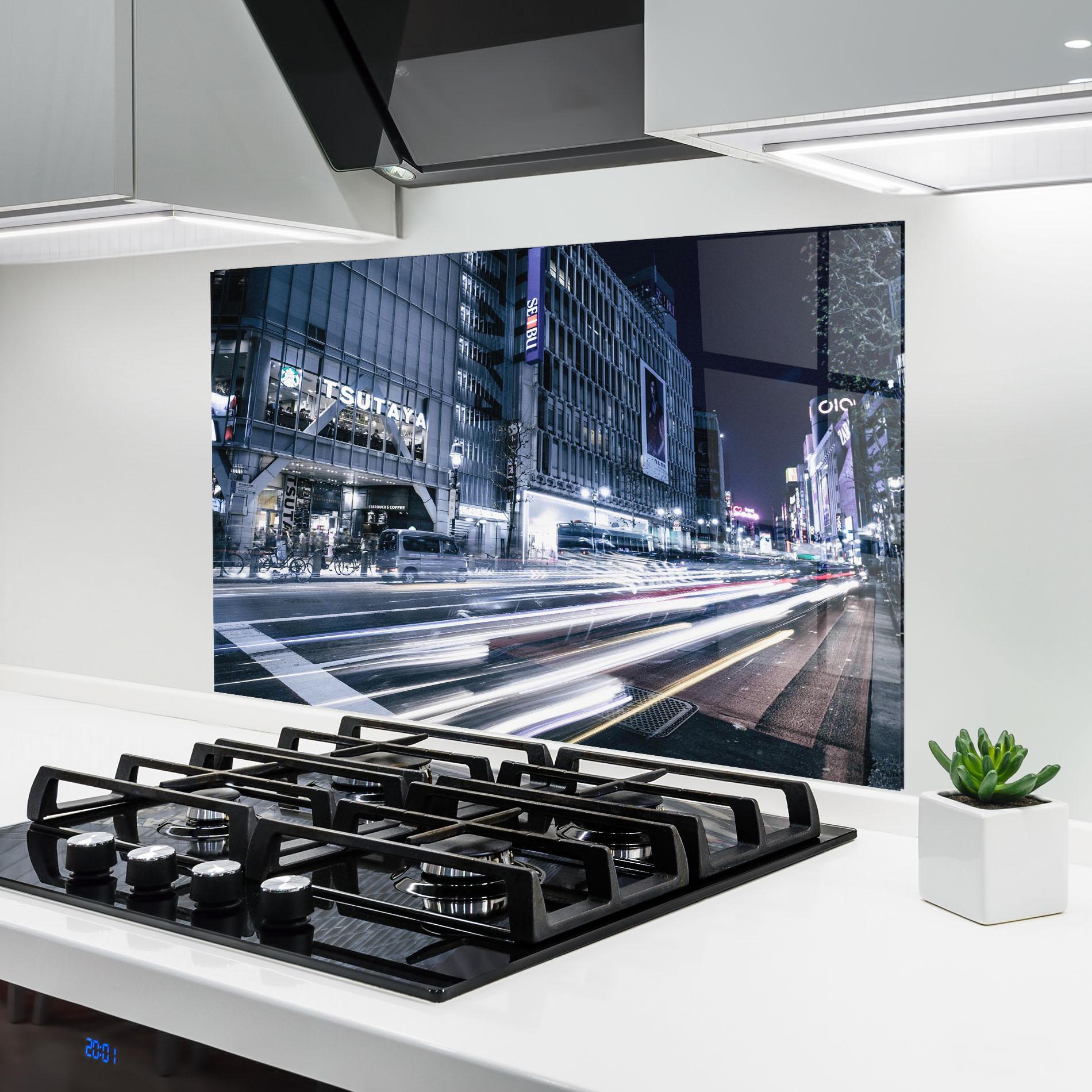 Küchenrückwand Glas Road Traffic mockup 6