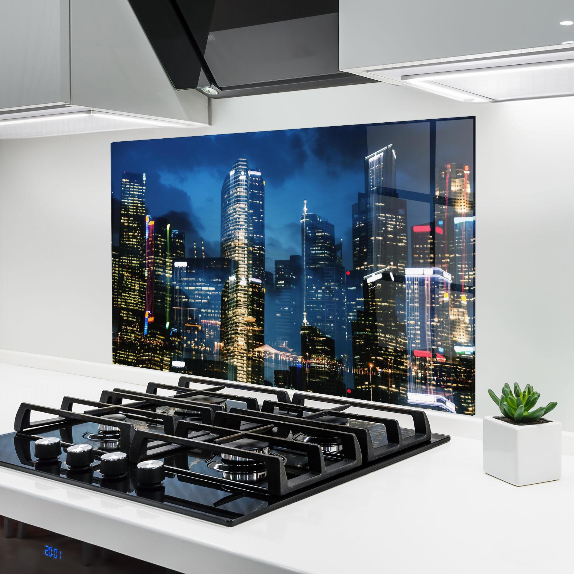 Küchenrückwand Glas Singapore Night mockup 6