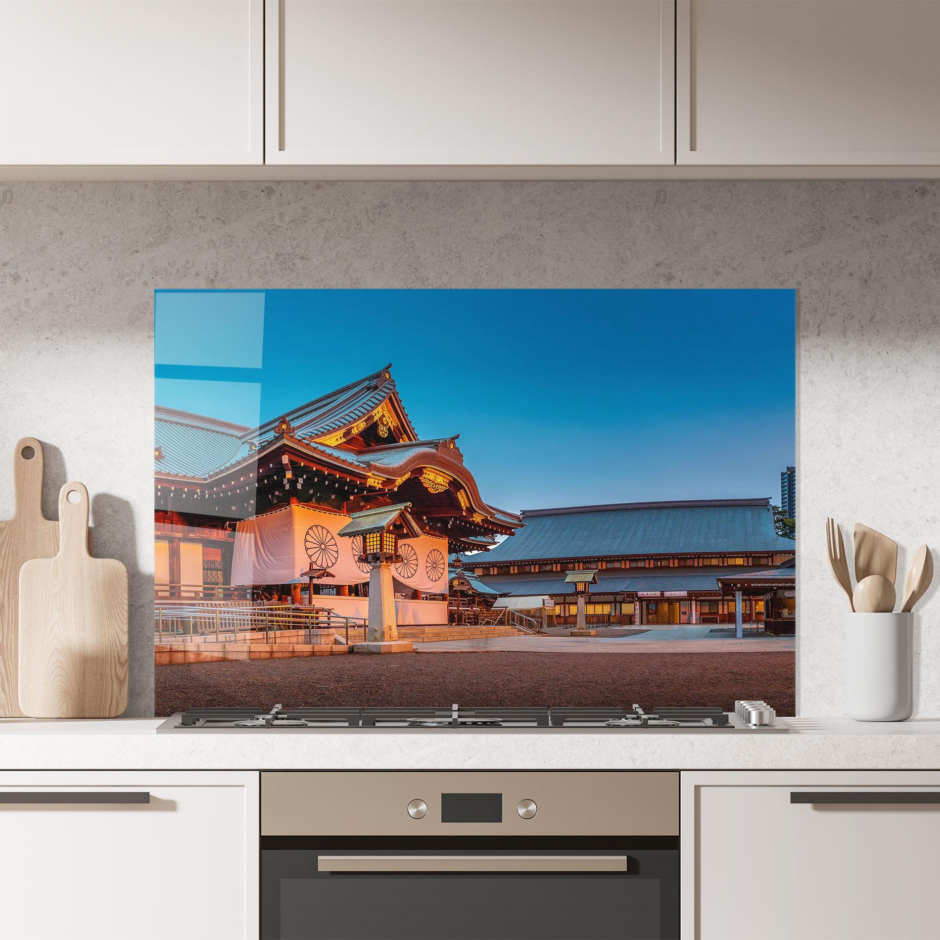 Küchenrückwand Glas Yasukuni Jinja mockup 7