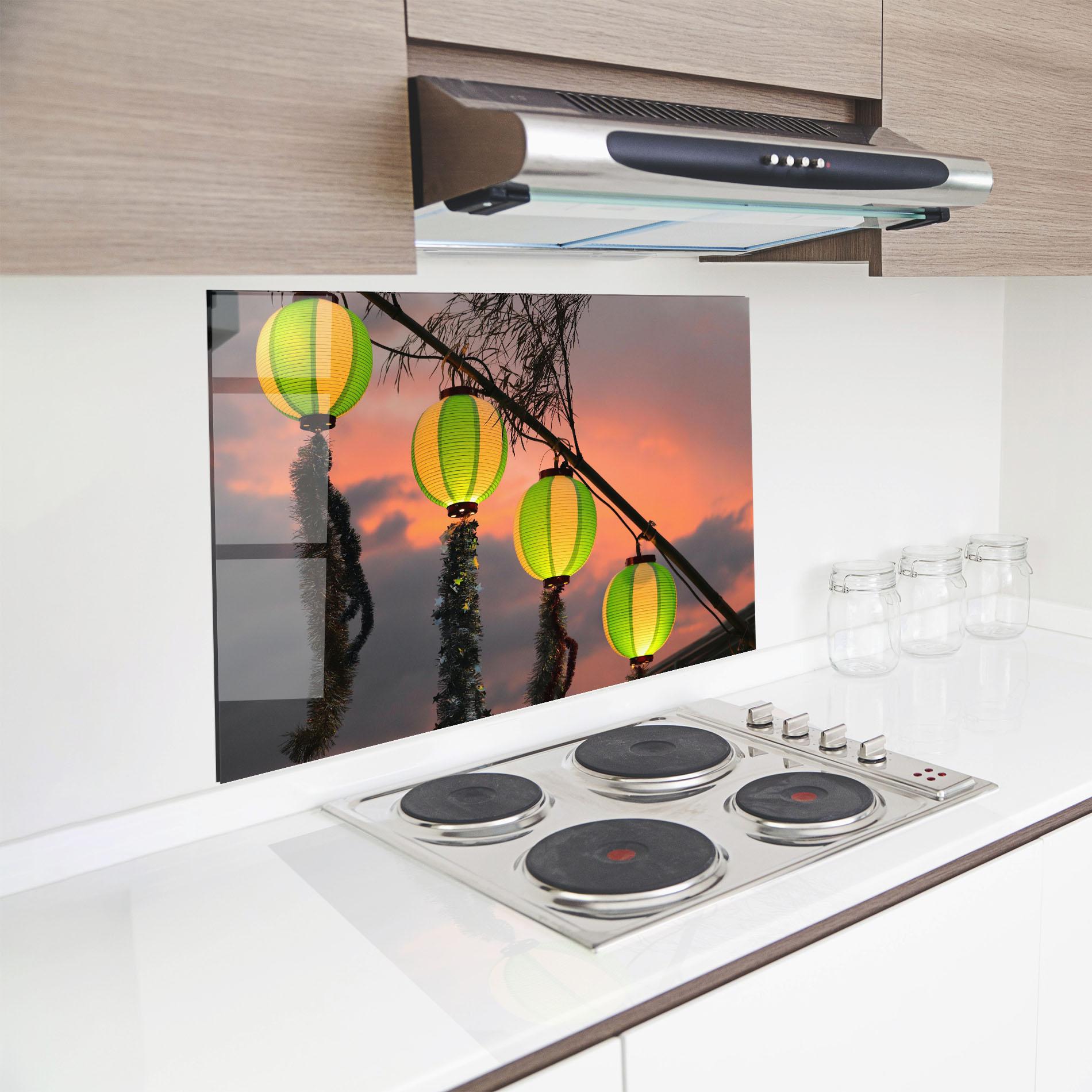 Küchenrückwand Glas Green Lights mockup 8