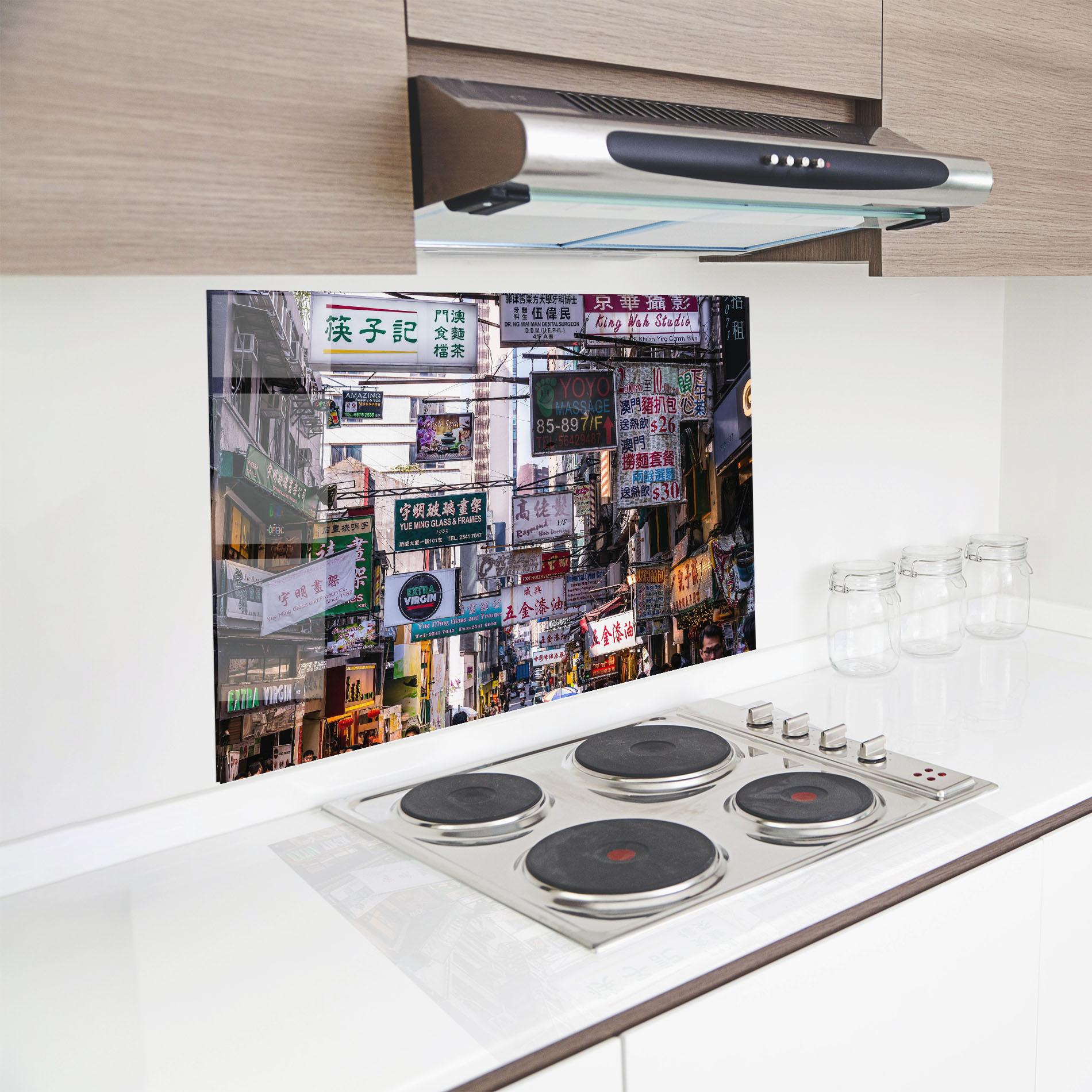 Küchenrückwand Glas Mong Kok mockup 8