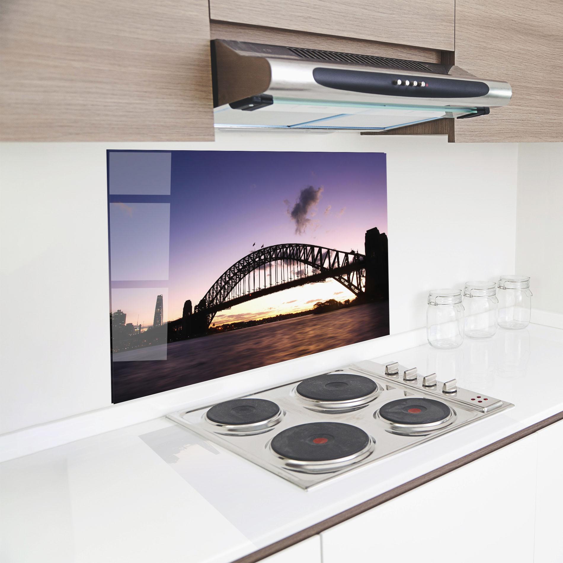 Küchenrückwand Glas Purple Sky Sydney mockup 8