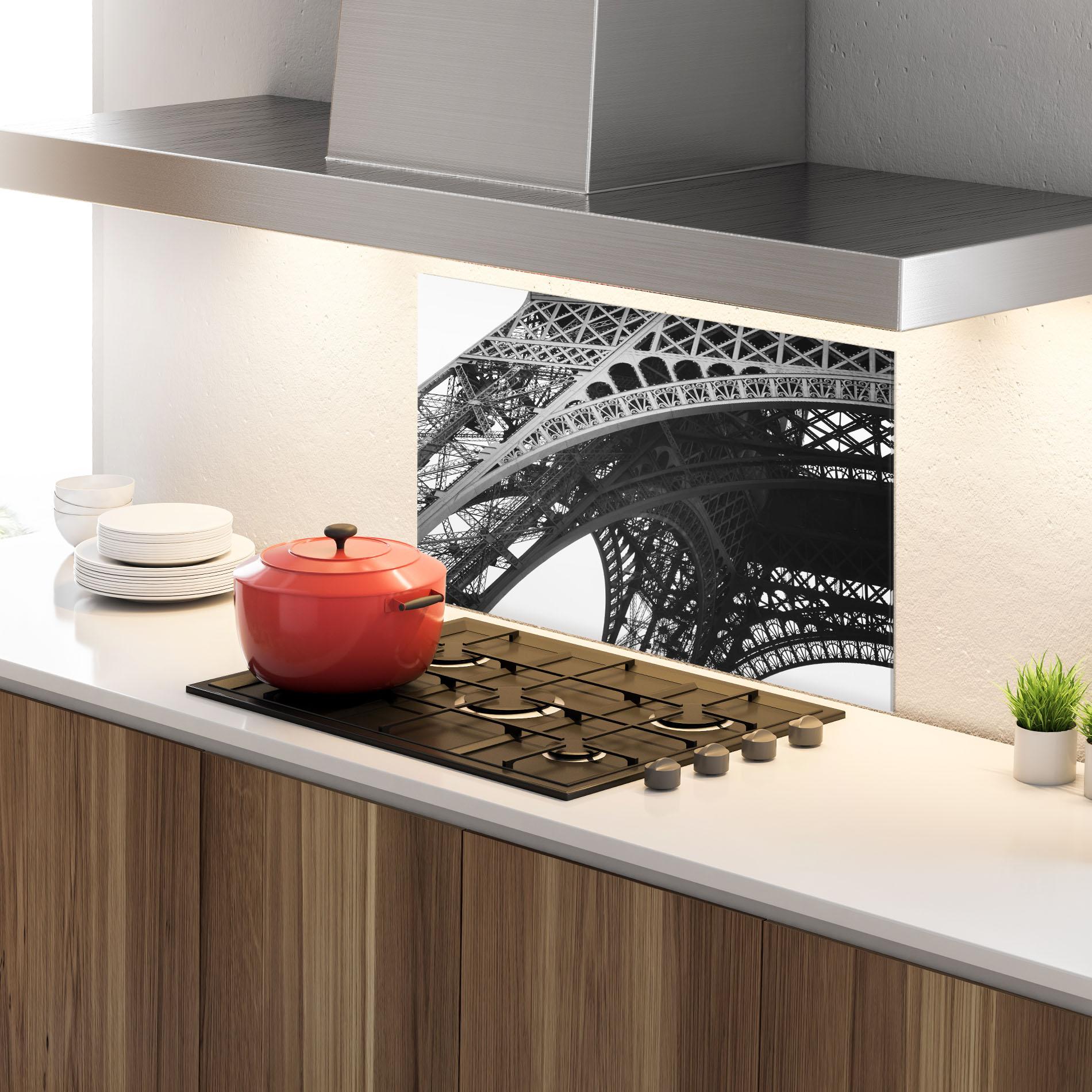 Küchenrückwand Glas Grey Eiffel Tower mockup 4