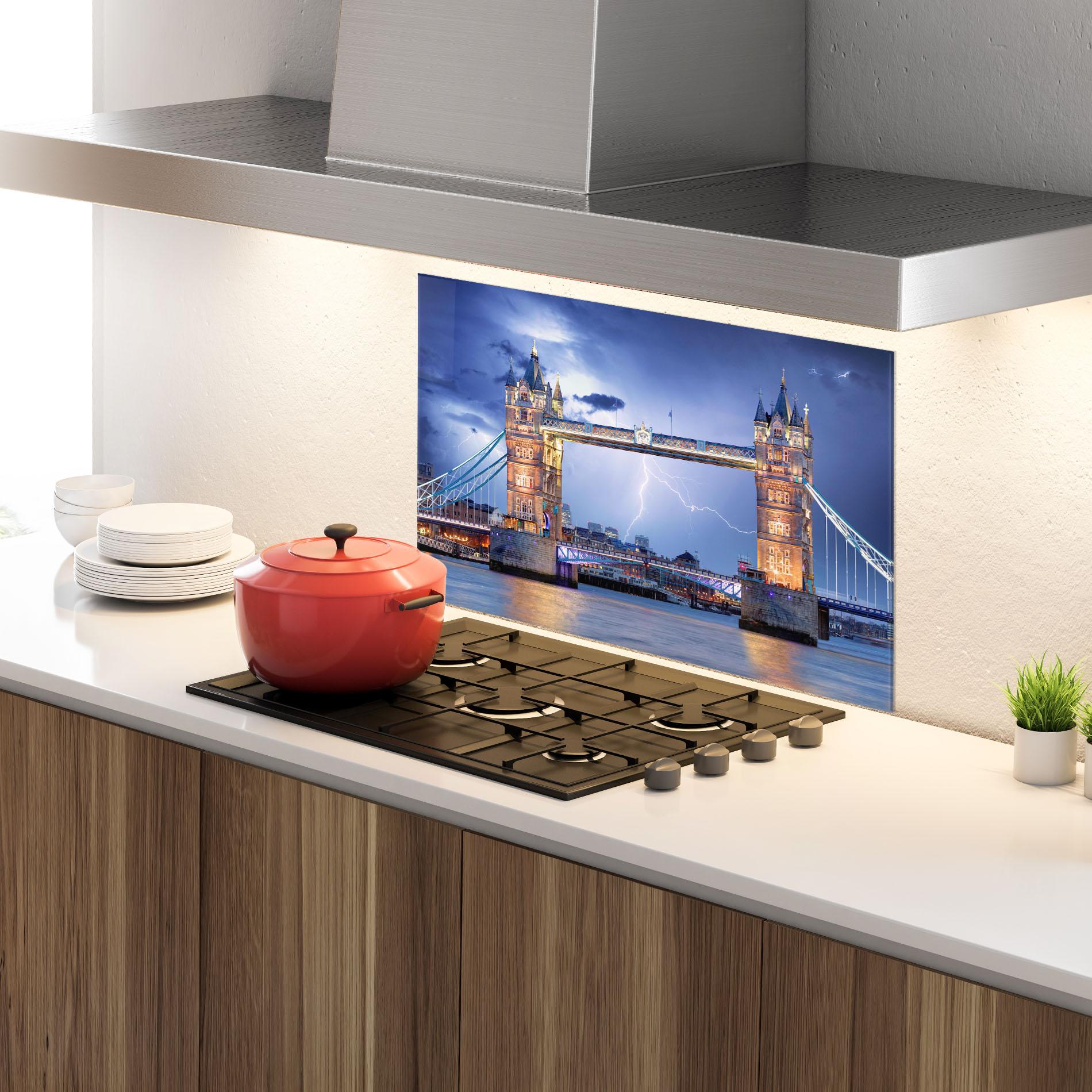 Küchenrückwand Glas London Tower Bridge mockup 4