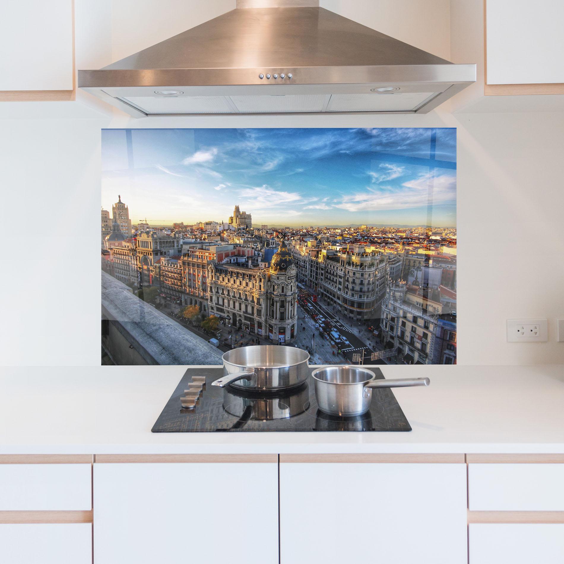 Küchenrückwand Glas Madrid View mockup 5