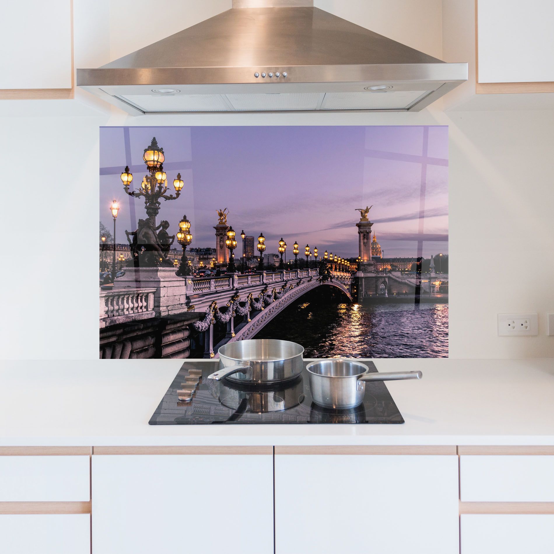 Paris Bidge mockup 5