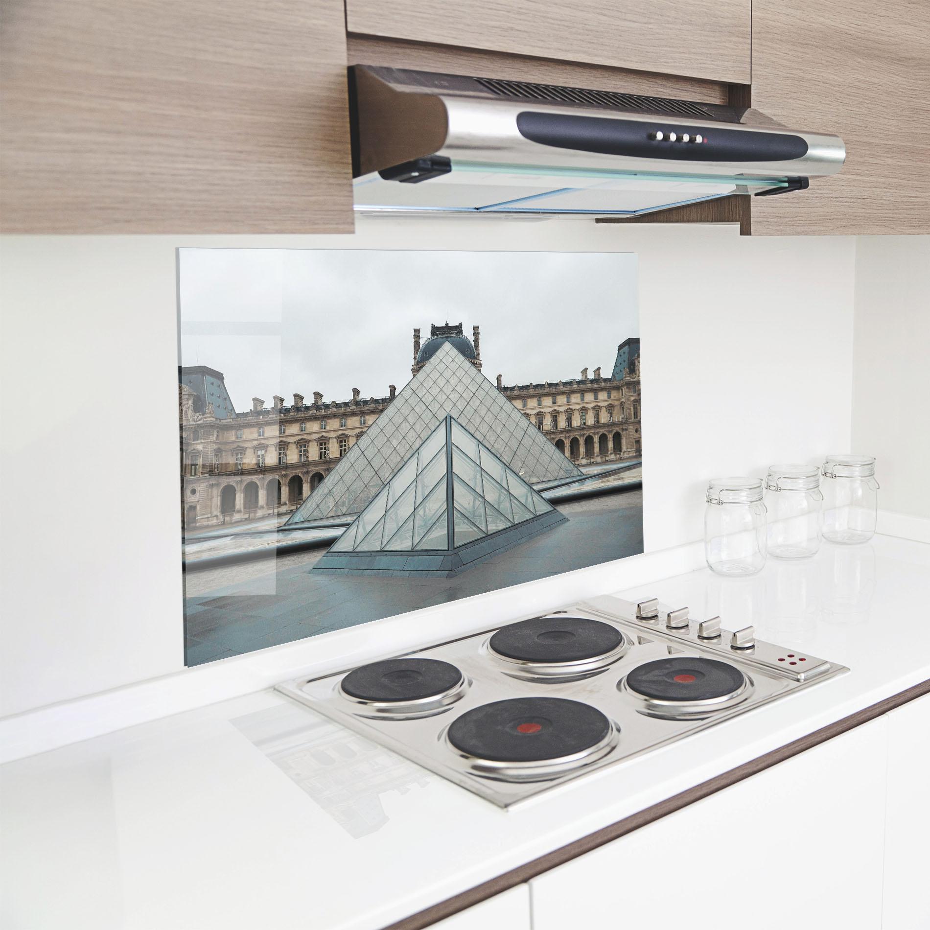 Küchenrückwand Glas Beautiful Louvre mockup 8