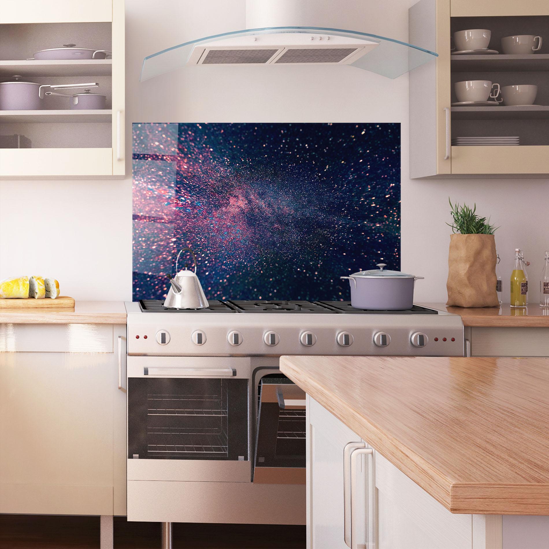 Küchenrückwand Glas Purple Spark mockup 1