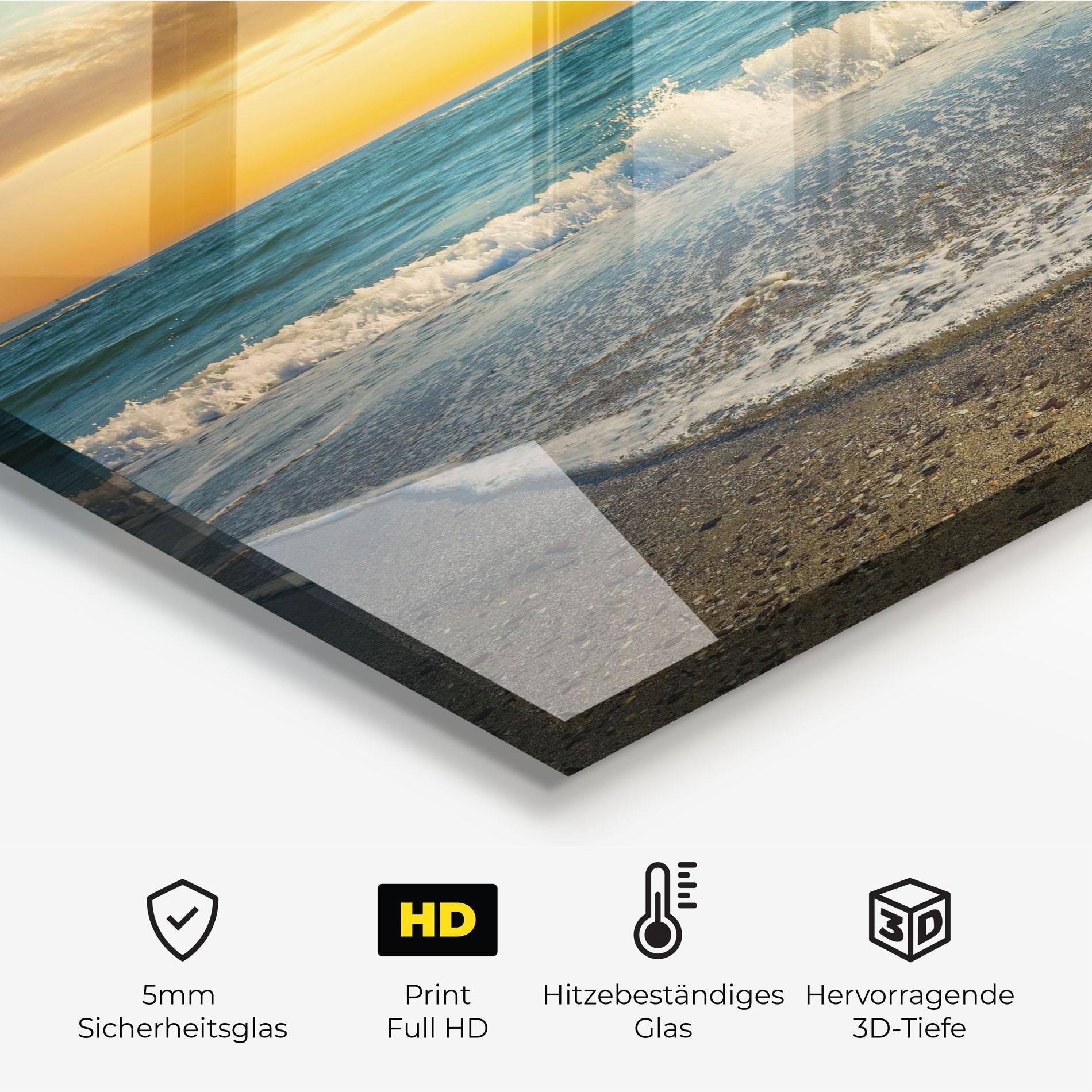 Küchenrückwand Glas Beach Dramatic Sunset mockup 2