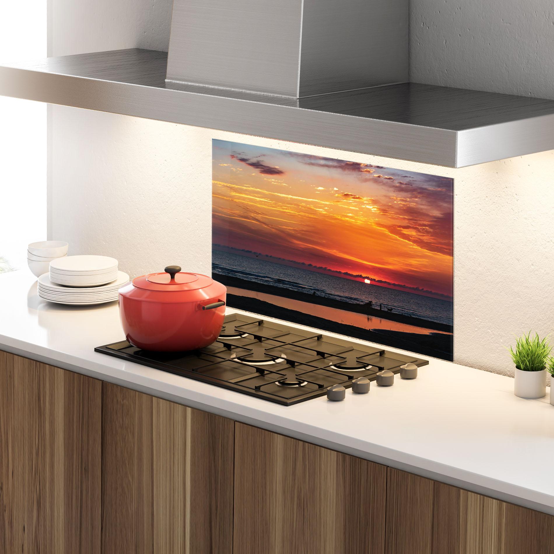 Küchenrückwand Glas Colorful Sunrise Sea mockup 4