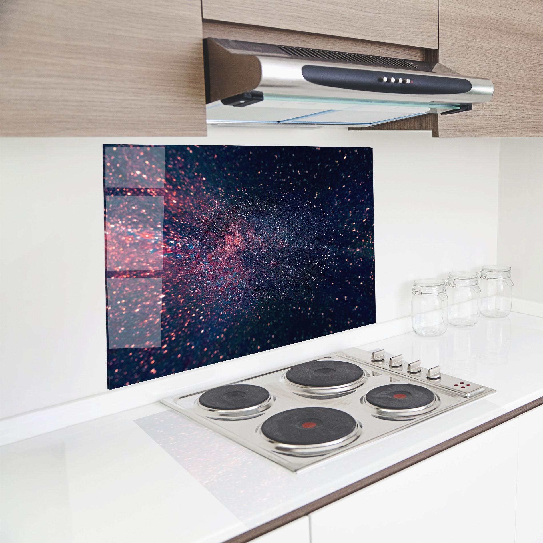 Küchenrückwand Glas Purple Spark mockup 8