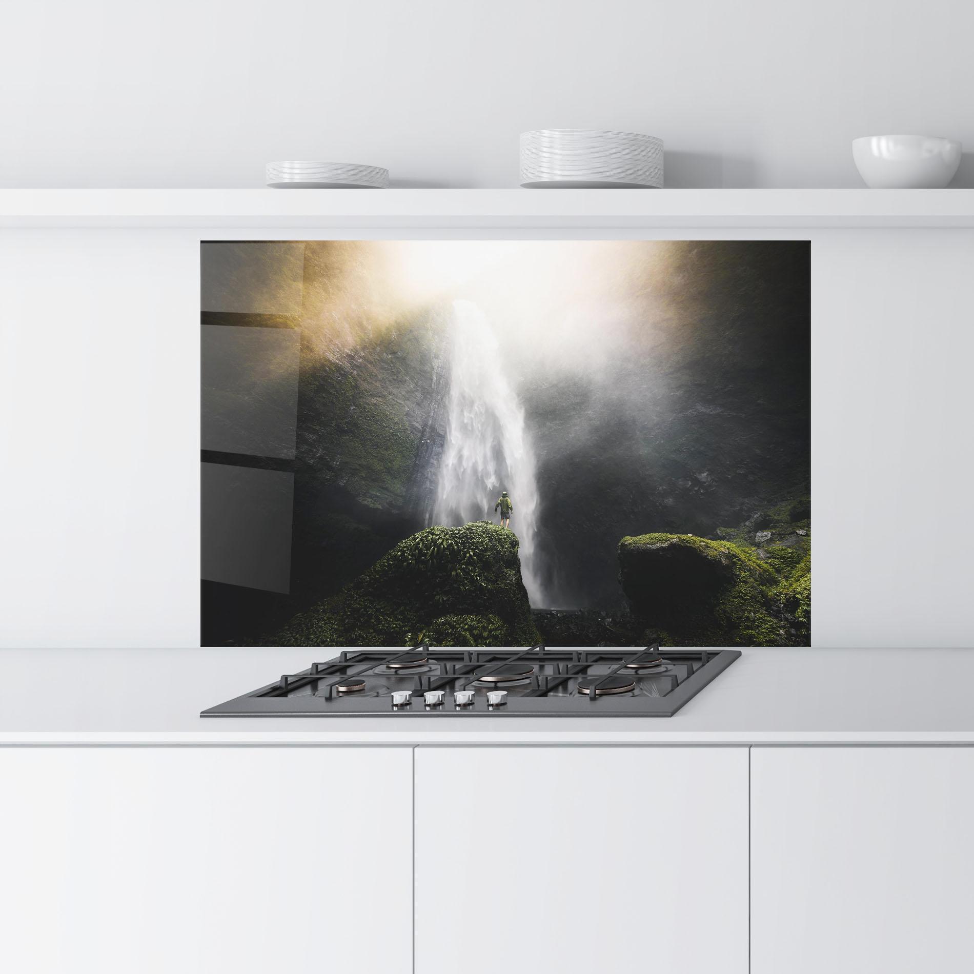 Küchenrückwand Glas Green Man Waterfall mockup 9