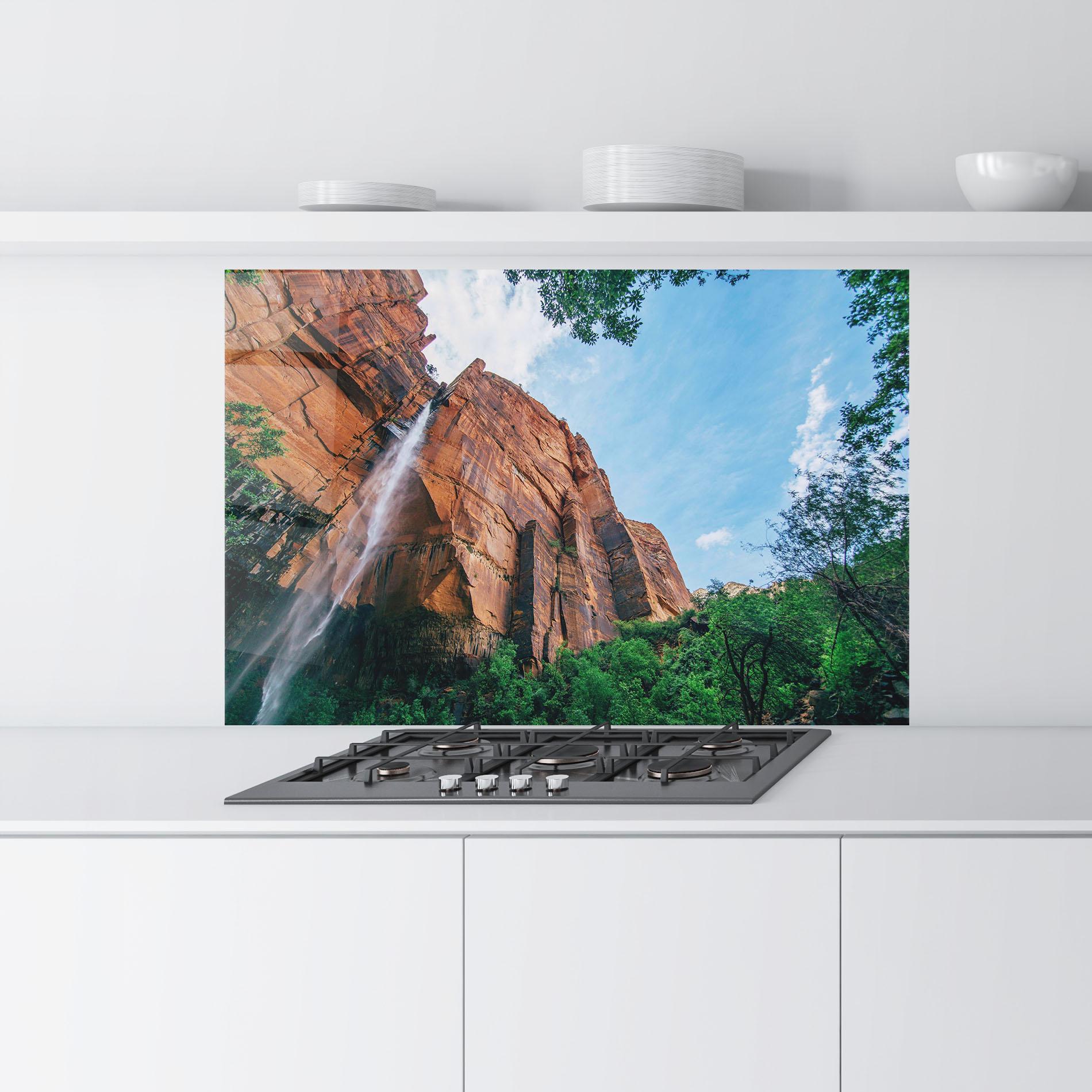 Küchenrückwand Glas Nature Pretty Waterfall mockup 9