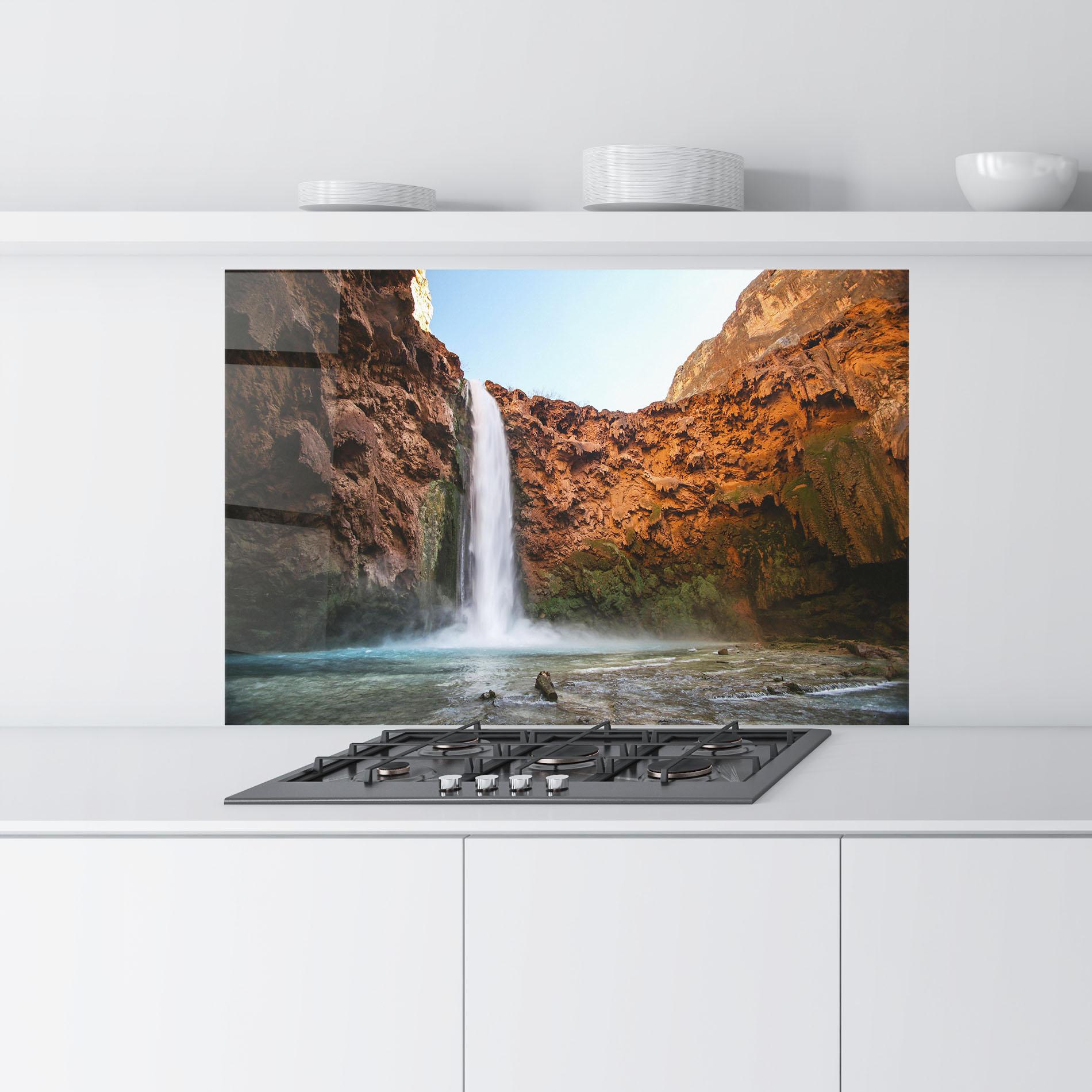 Küchenrückwand Glas Orange Wall Waterfall mockup 9