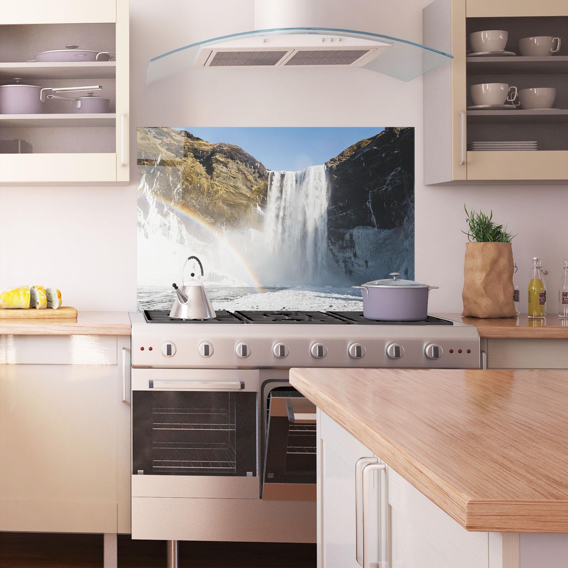 Küchenrückwand Glas Rainbow Waterfall mockup 1