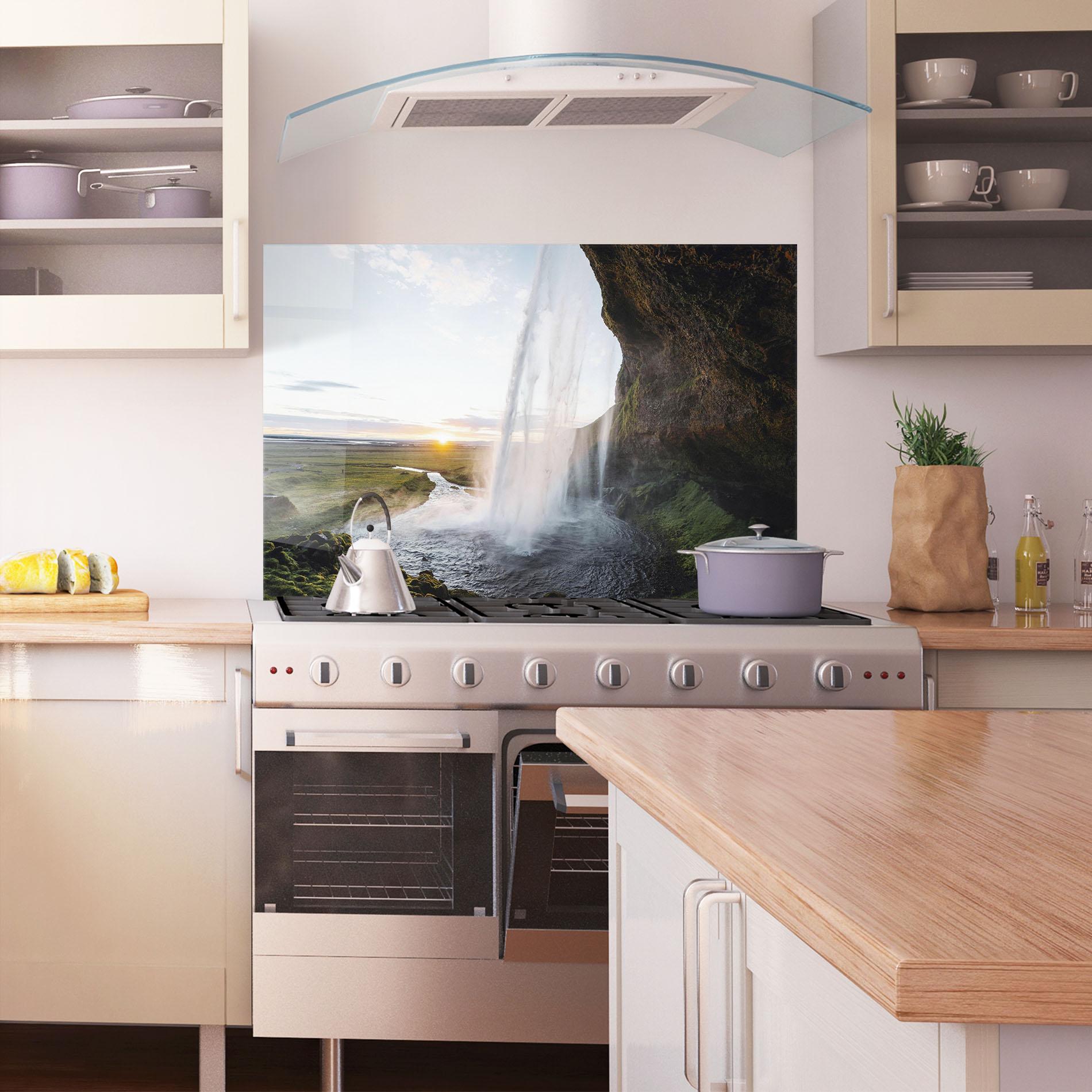 Küchenrückwand Glas Sunrise Waterfall mockup 1