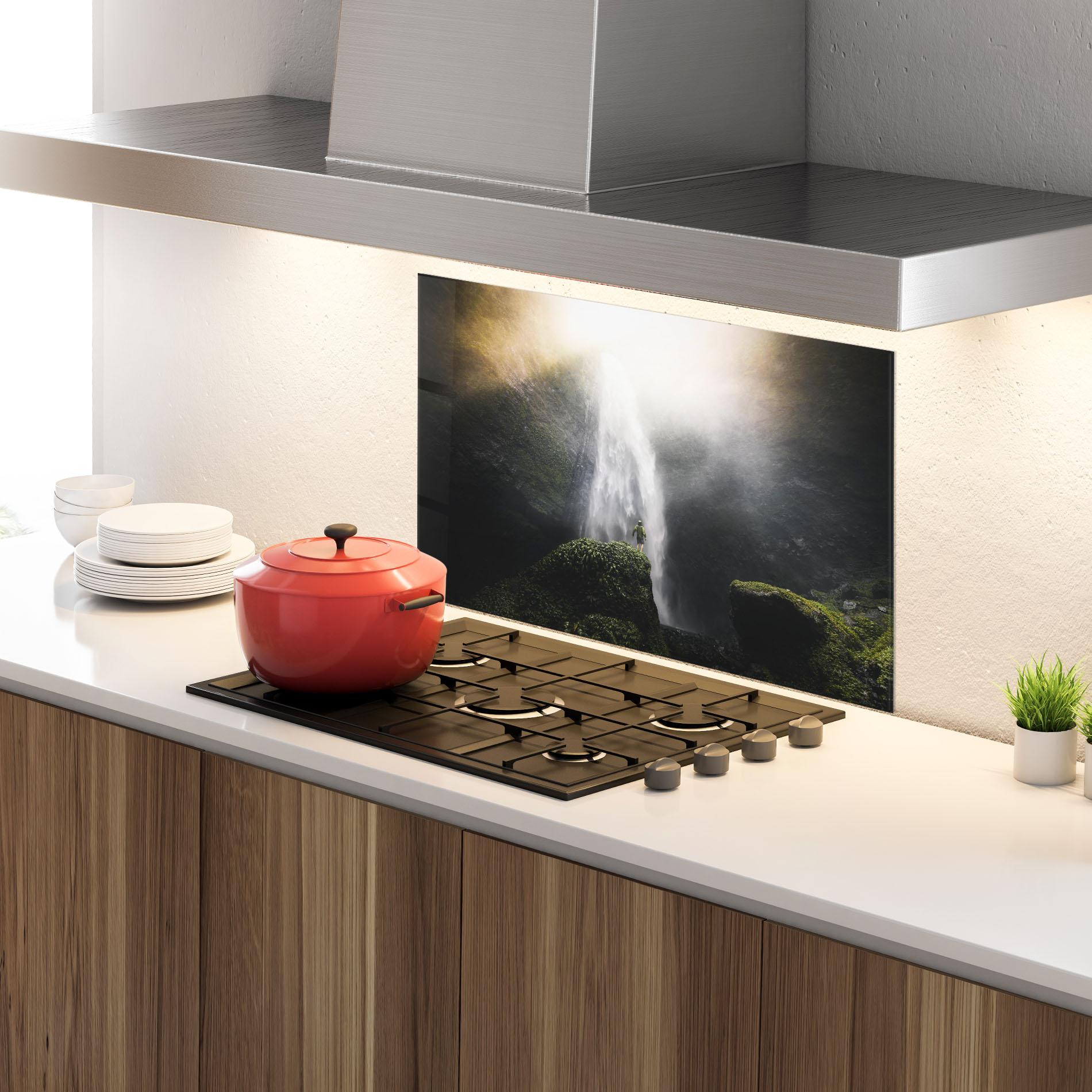 Küchenrückwand Glas Green Man Waterfall mockup 4