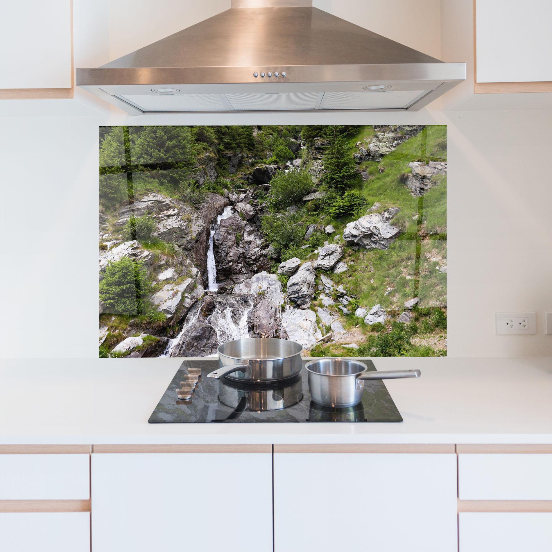 Küchenrückwand Glas Small Waterfall mockup 5