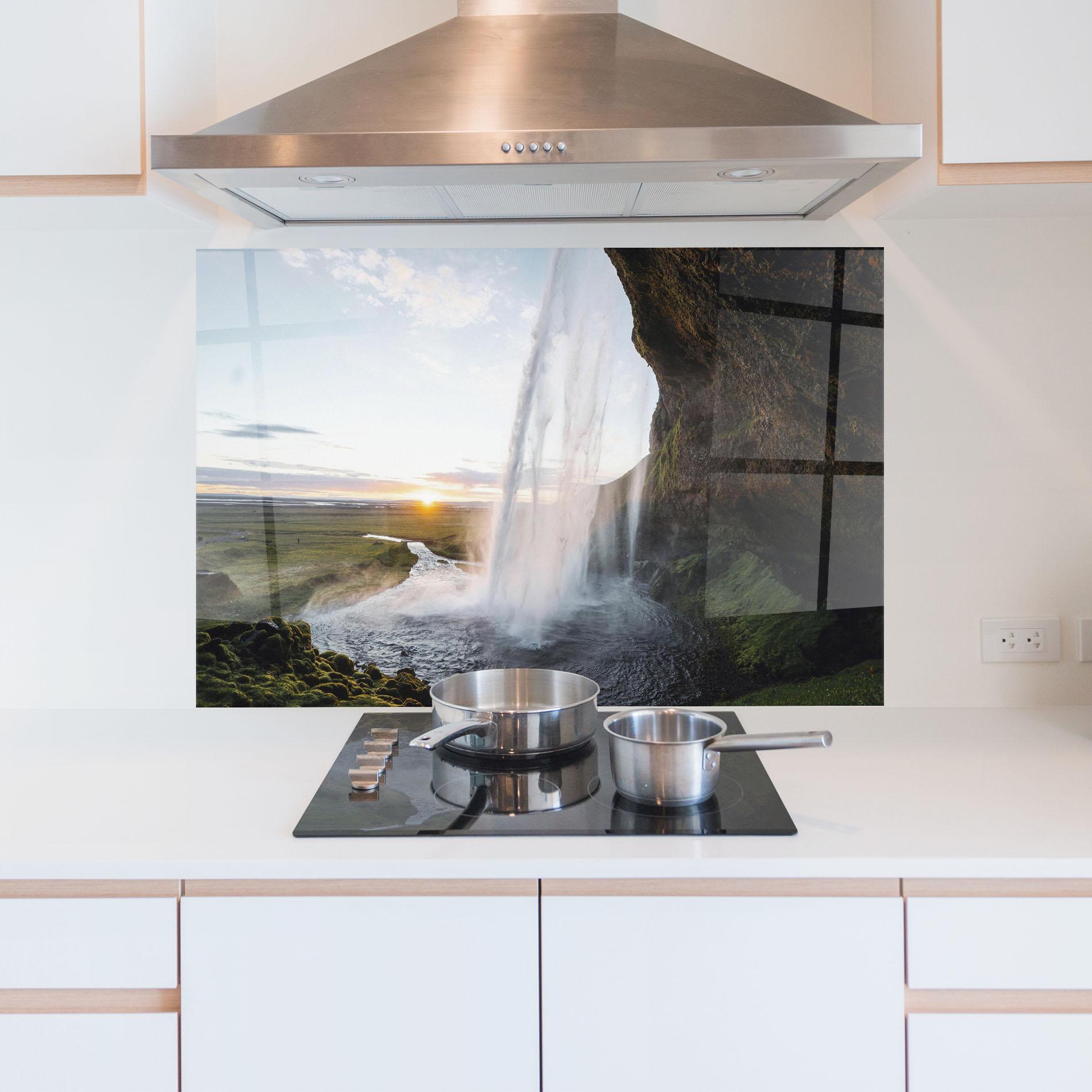 Küchenrückwand Glas Sunrise Waterfall mockup 5