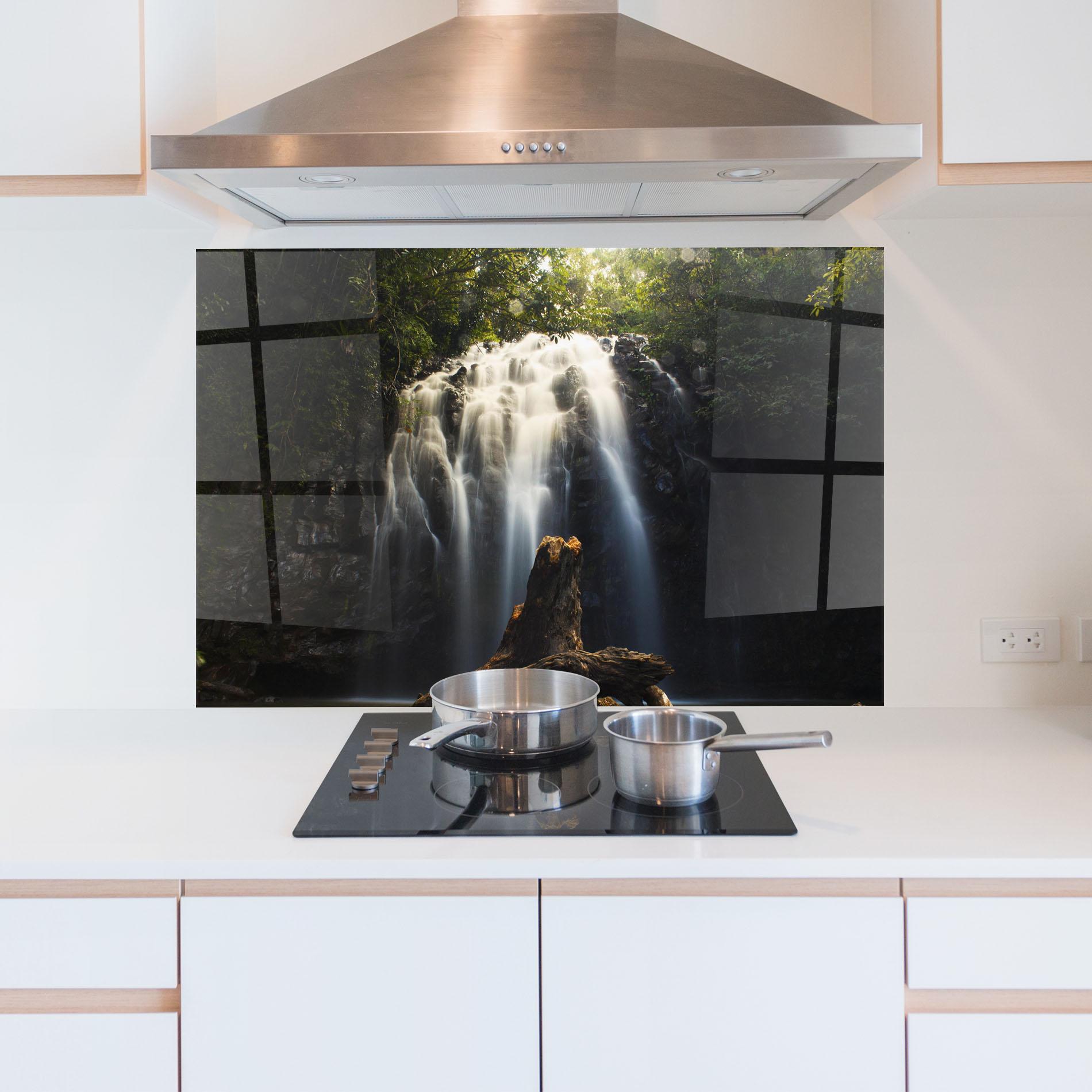 Küchenrückwand Glas Tree Log Waterfall mockup 5