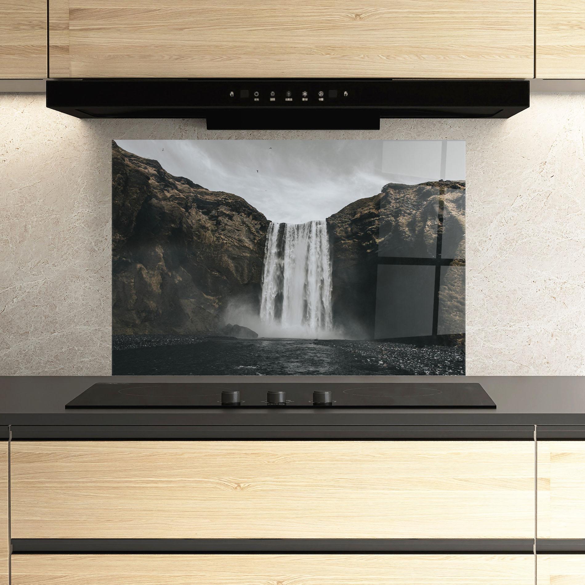 Küchenrückwand Glas Grey Waterfall mockup 3