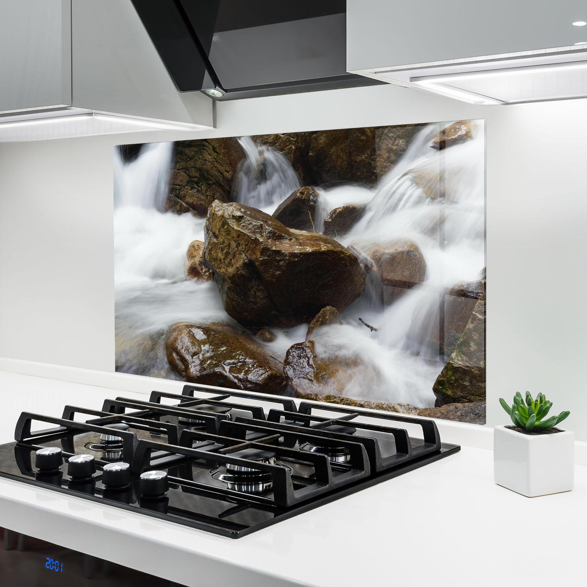 Küchenrückwand Glas Shiny Rocks Waterfall mockup 6