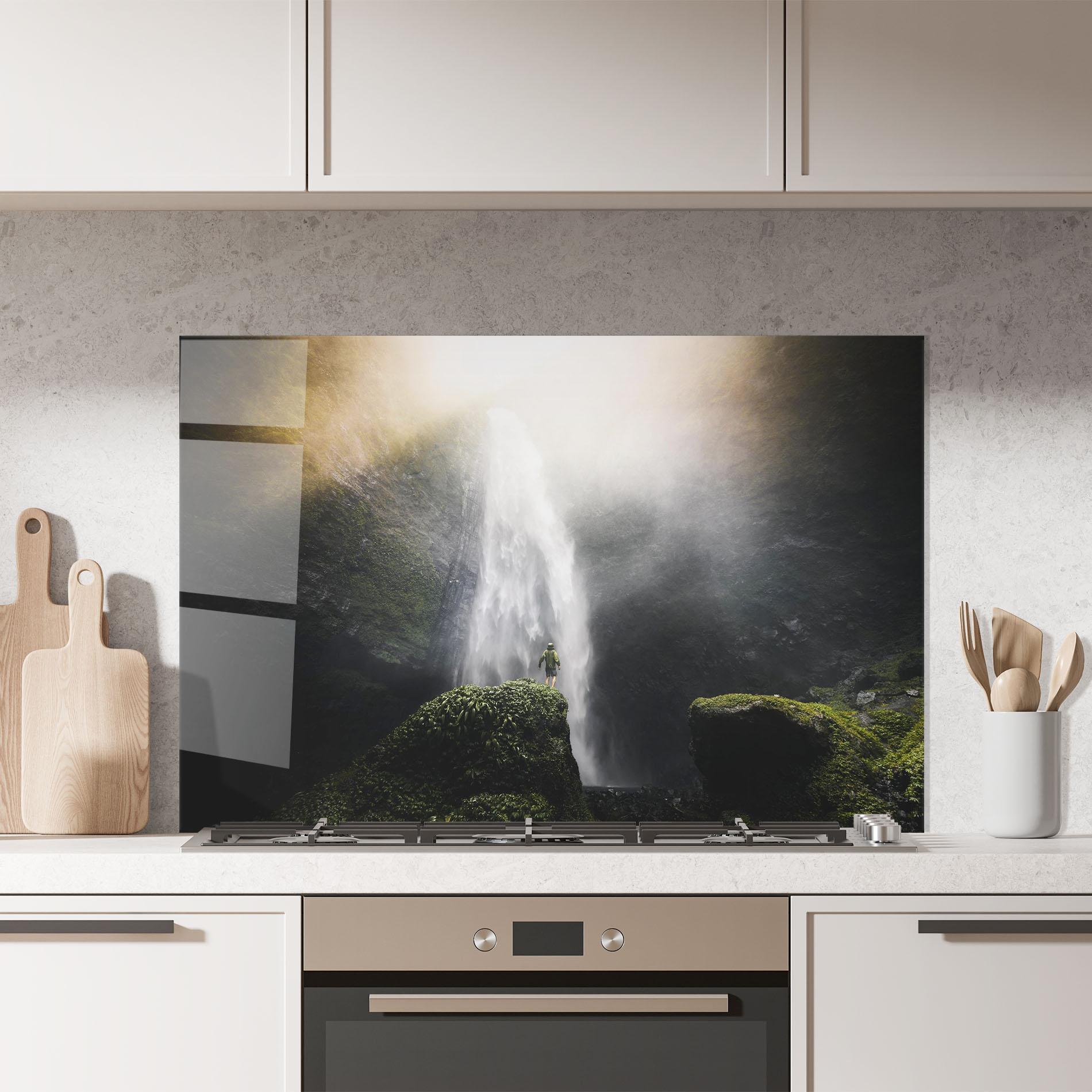 Küchenrückwand Glas Green Man Waterfall mockup 7