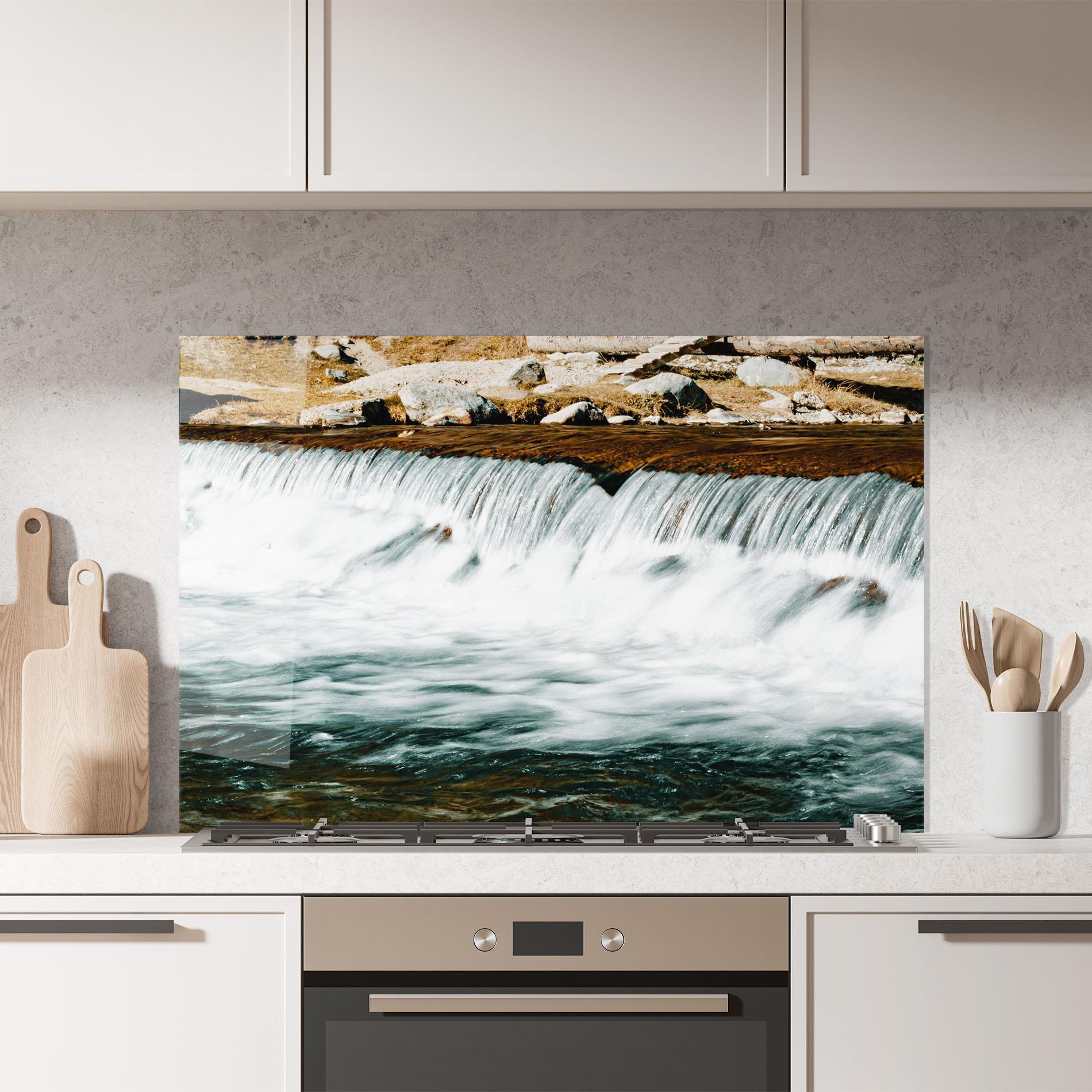 Küchenrückwand Glas Small Pretty Waterfall mockup 7