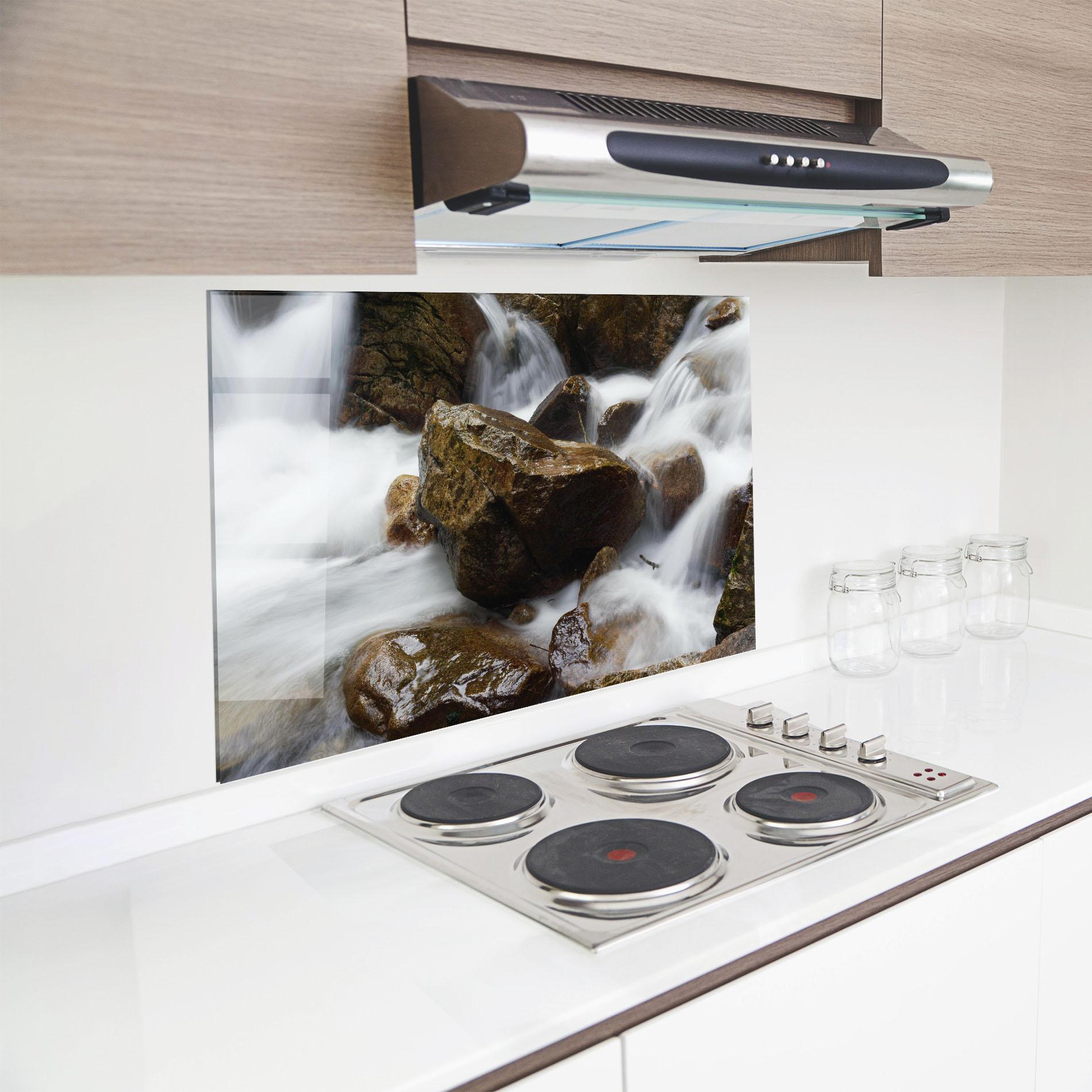 Küchenrückwand Glas Shiny Rocks Waterfall mockup 8