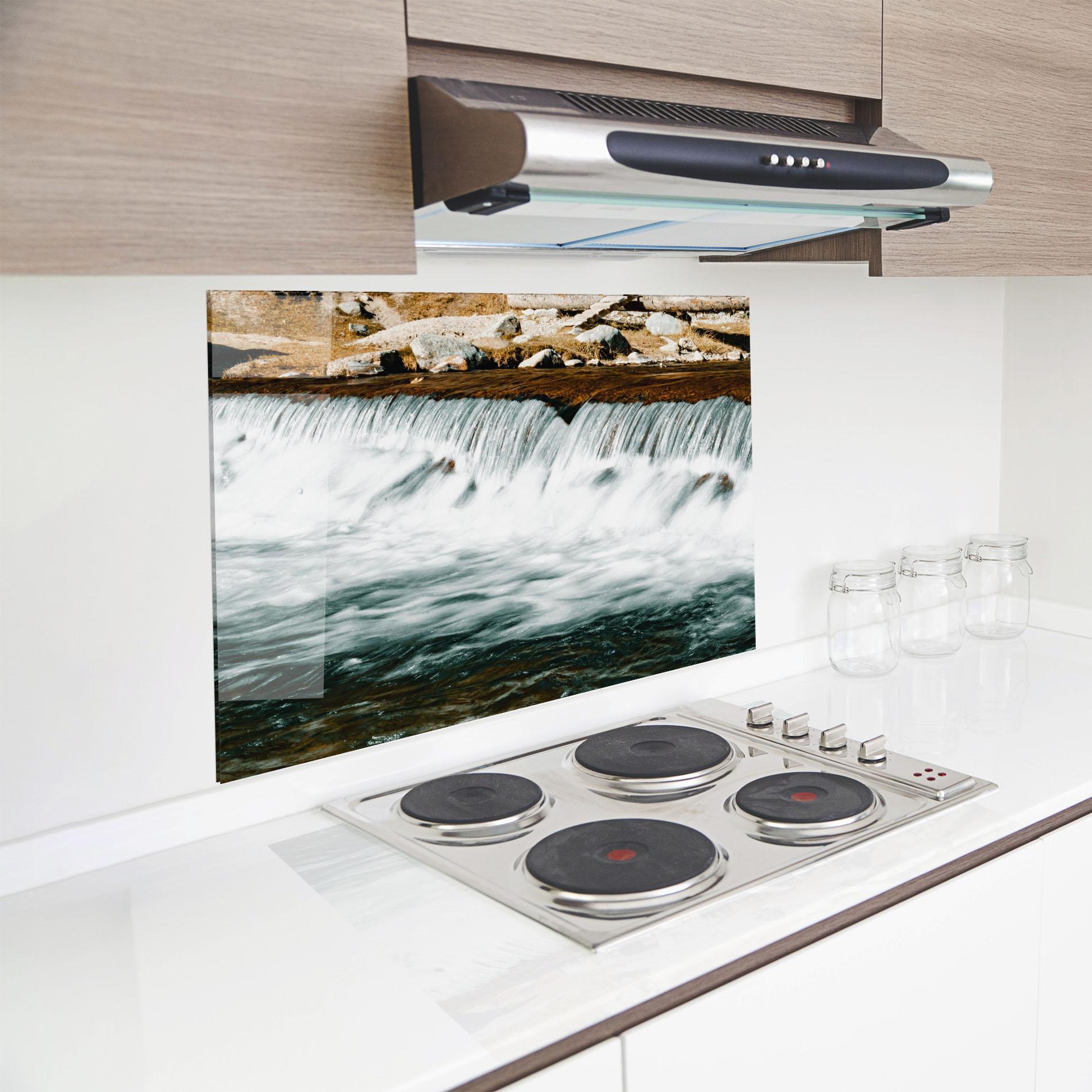 Küchenrückwand Glas Small Pretty Waterfall mockup 8