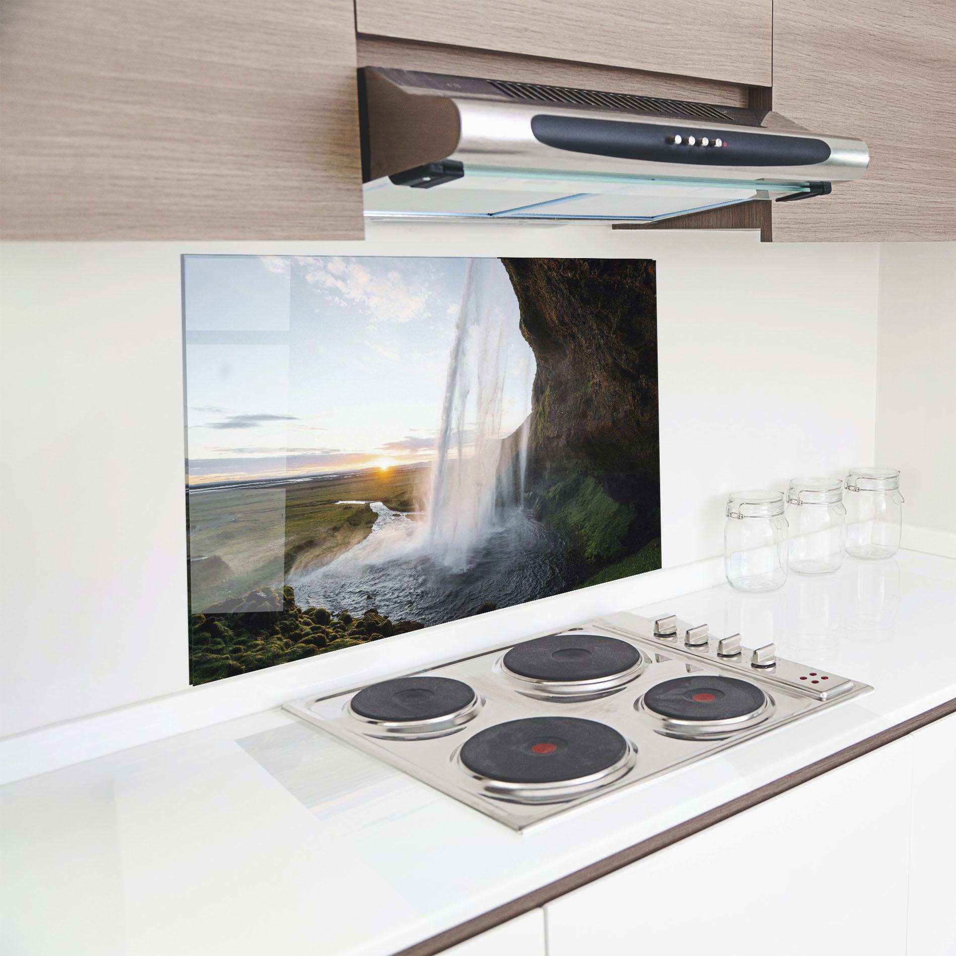 Küchenrückwand Glas Sunrise Waterfall mockup 8