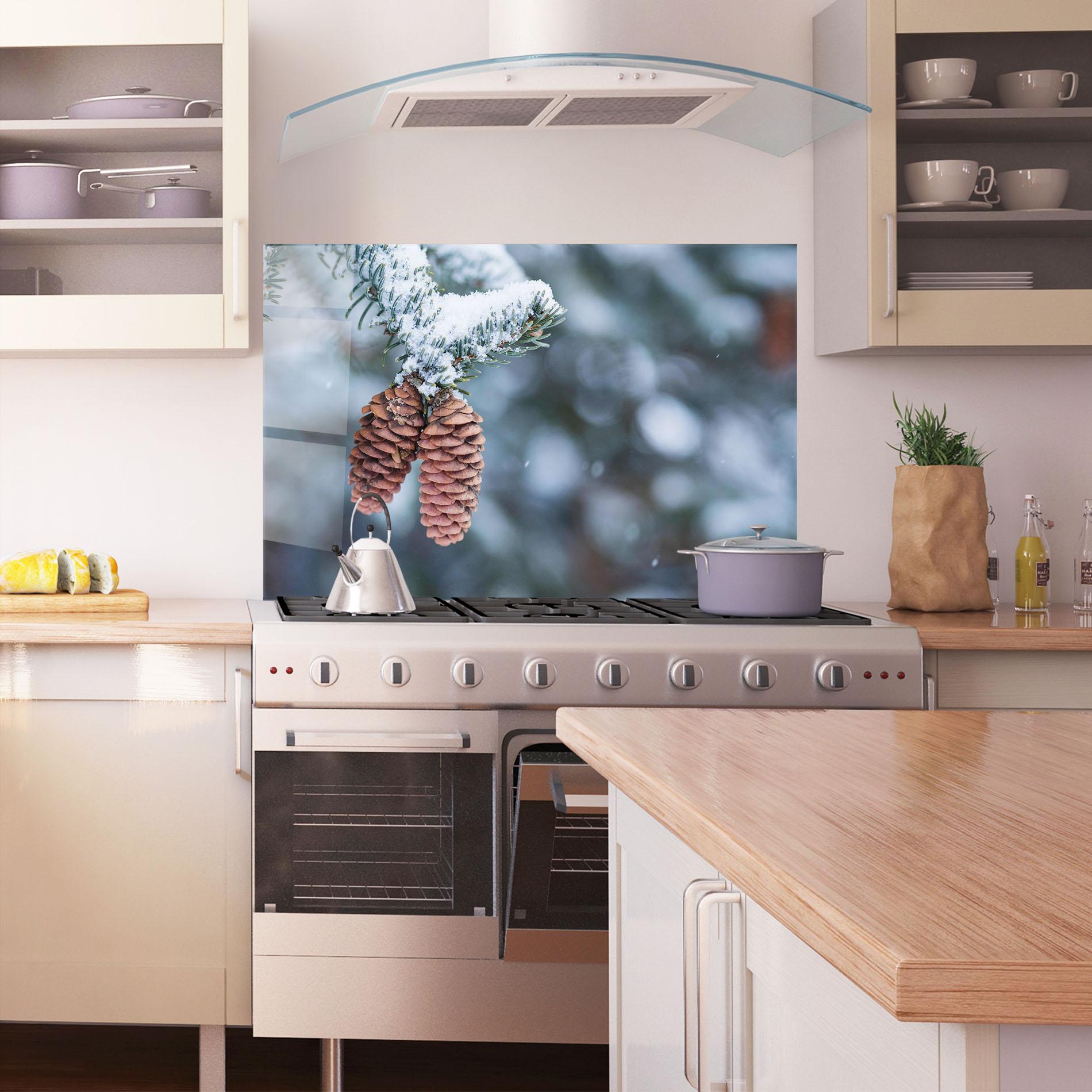 Küchenrückwand Glas Winter Cones mockup 1