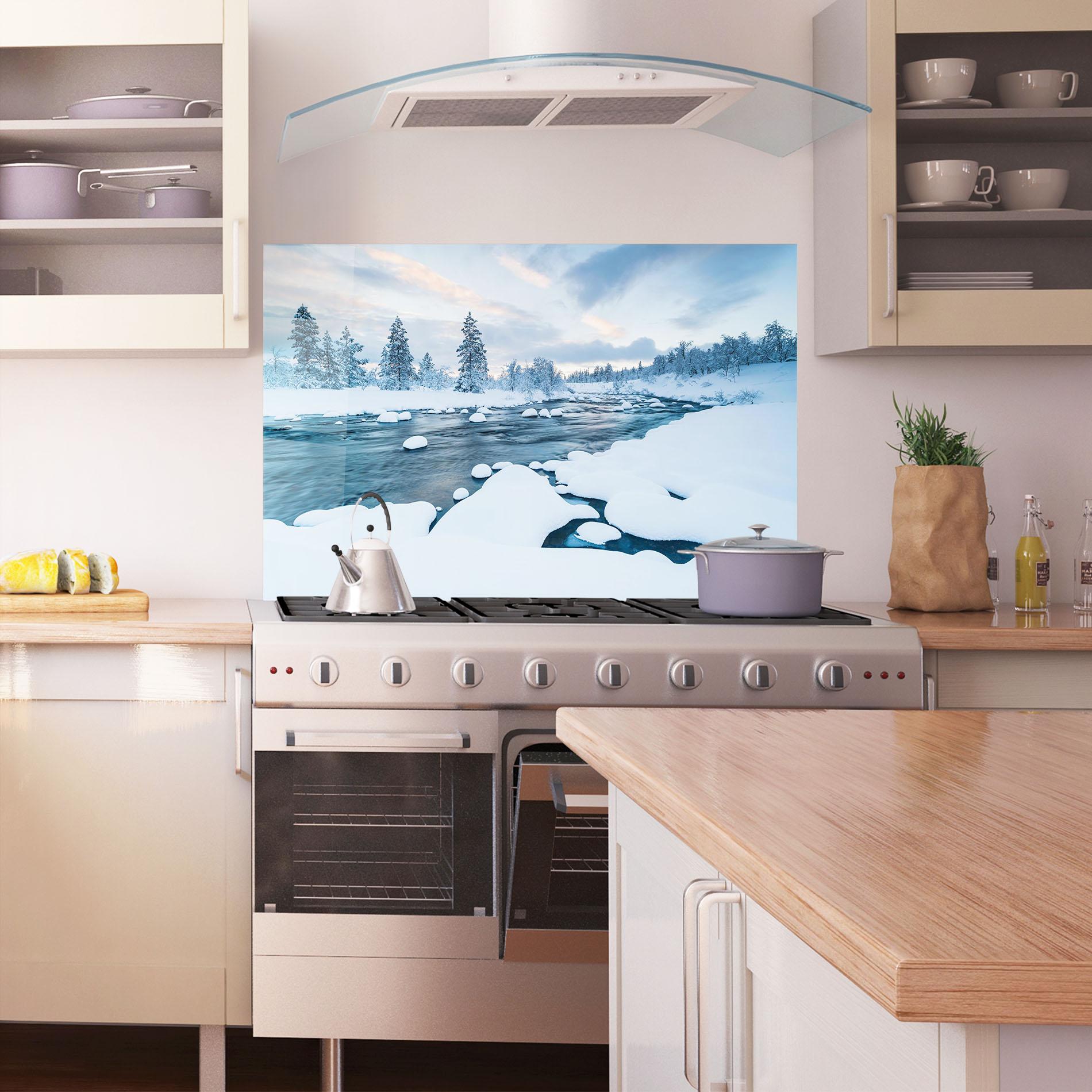 Küchenrückwand Glas Winter River mockup 1