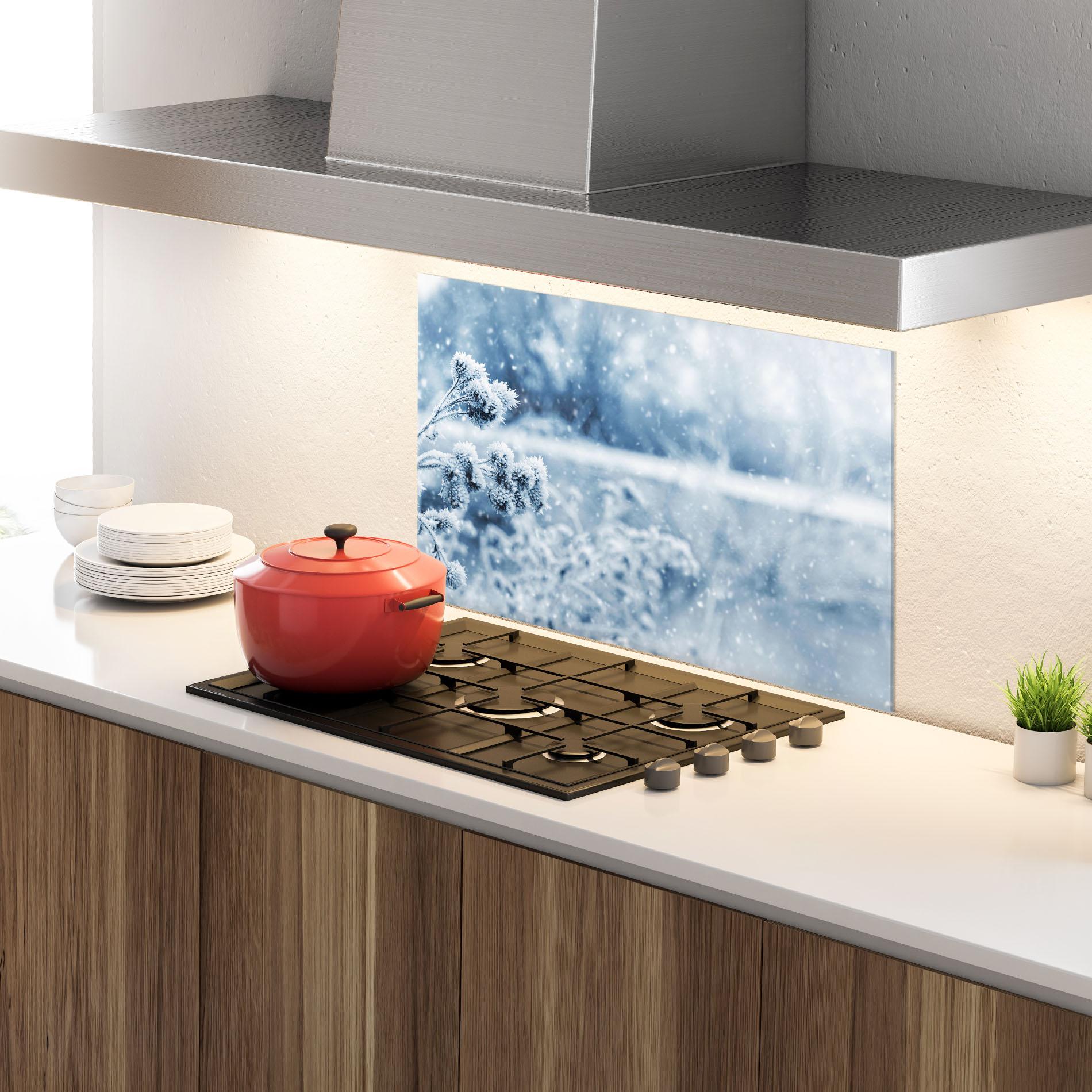 Küchenrückwand Glas Pretty Winter Plants mockup 4