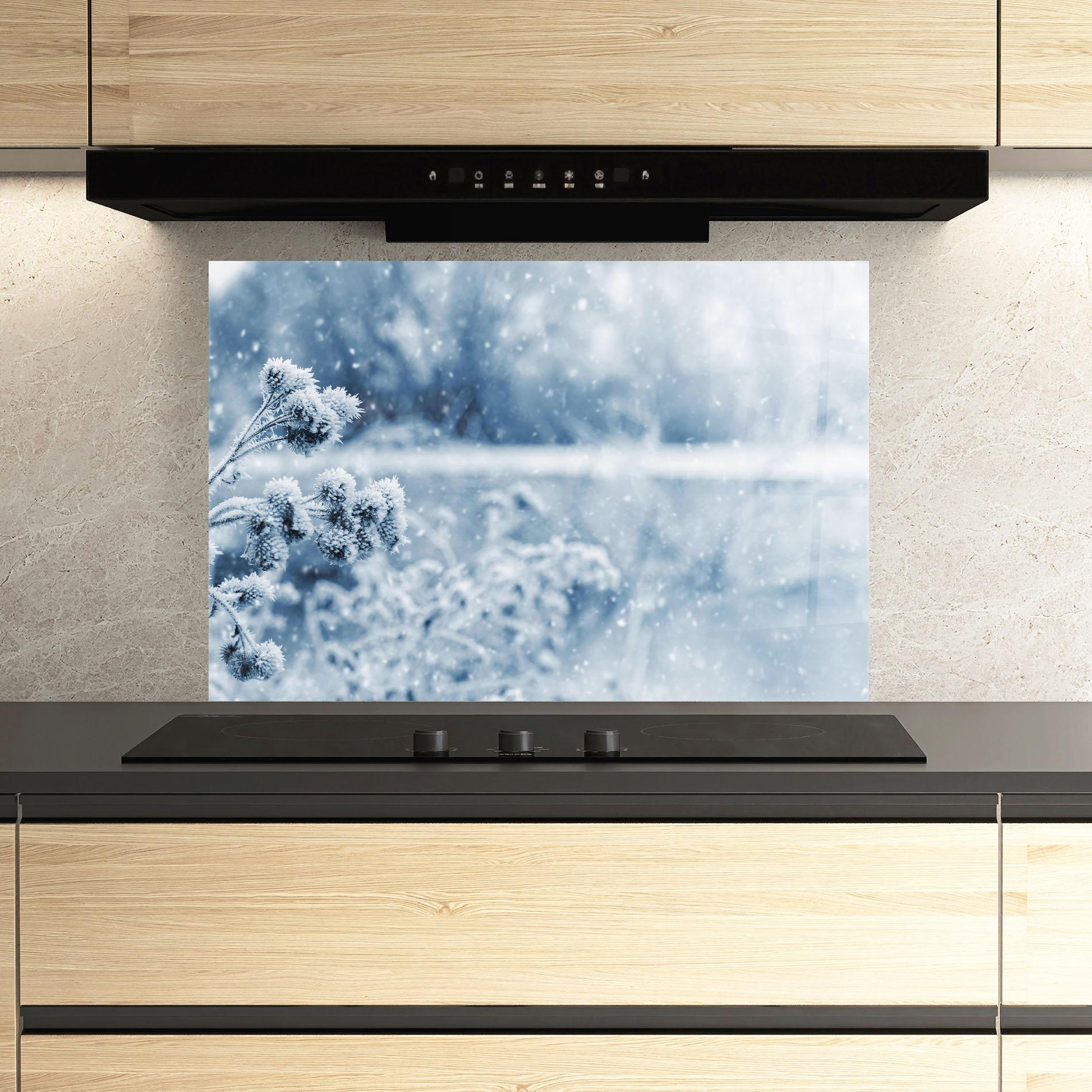 Küchenrückwand Glas Pretty Winter Plants mockup 3