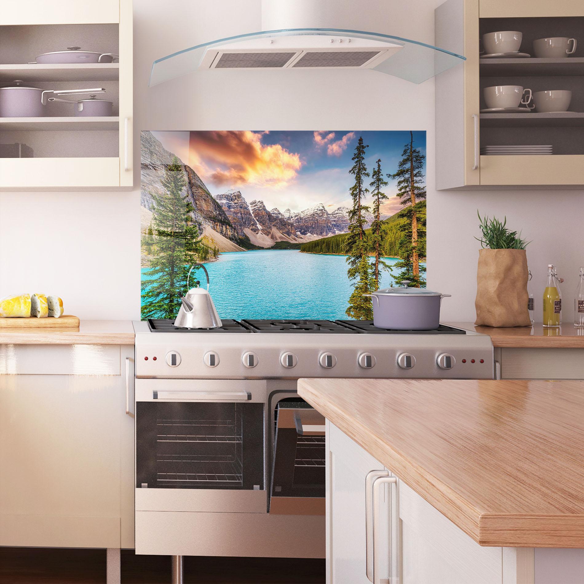 Küchenrückwand Glas Blue Magic Lake mockup 1