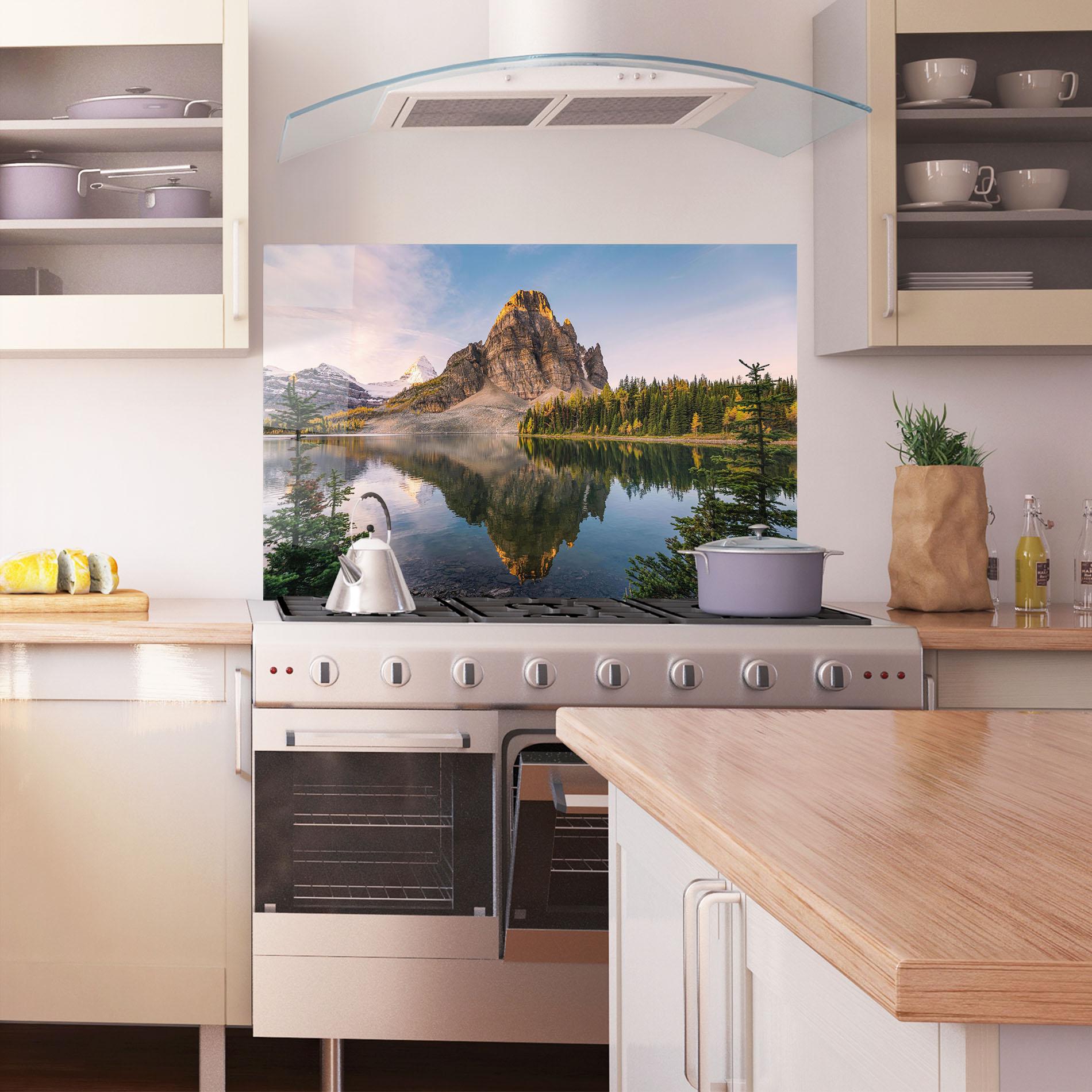 Küchenrückwand Glas Mountain Sunrise Lake mockup 1