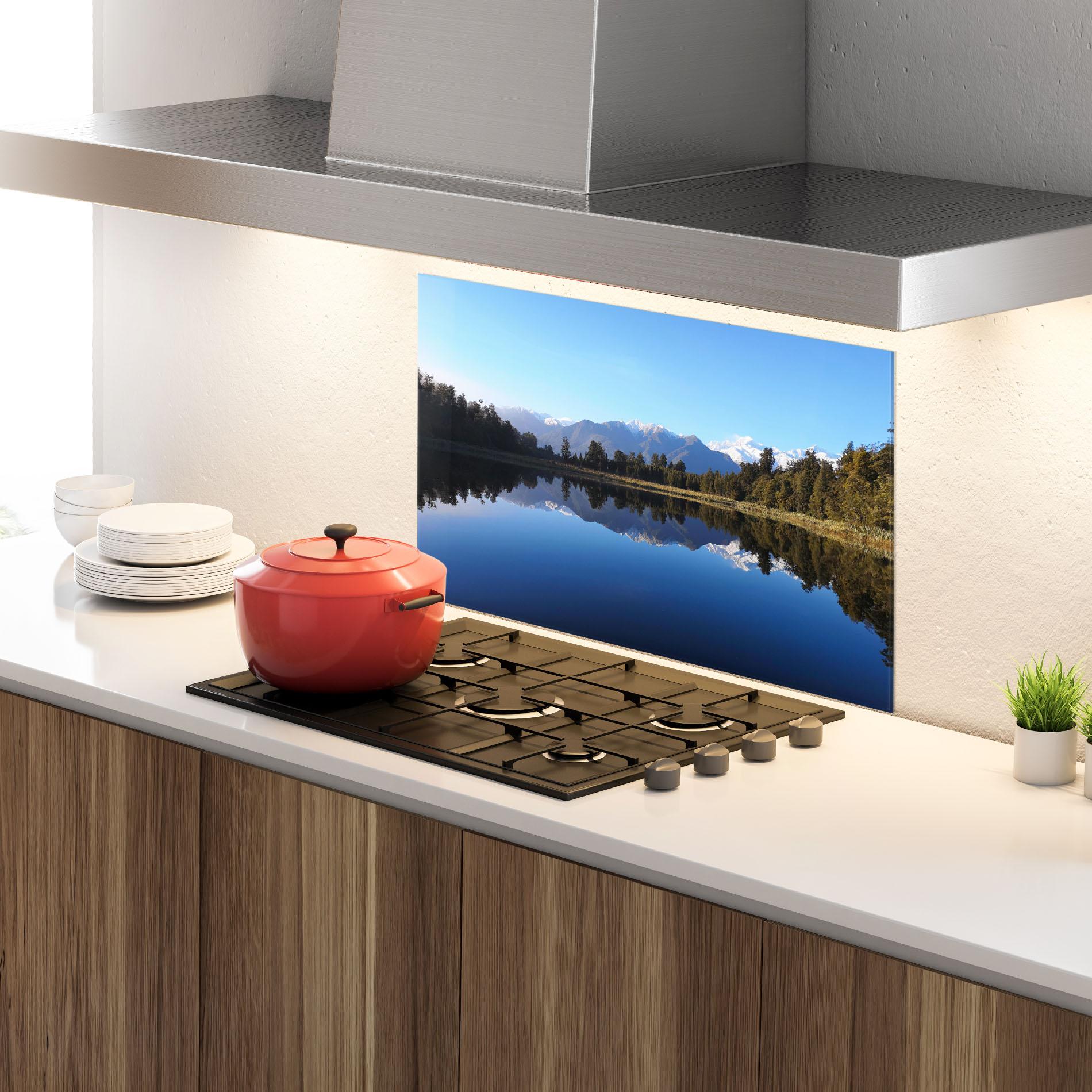 Küchenrückwand Glas Forest View Lake mockup 4