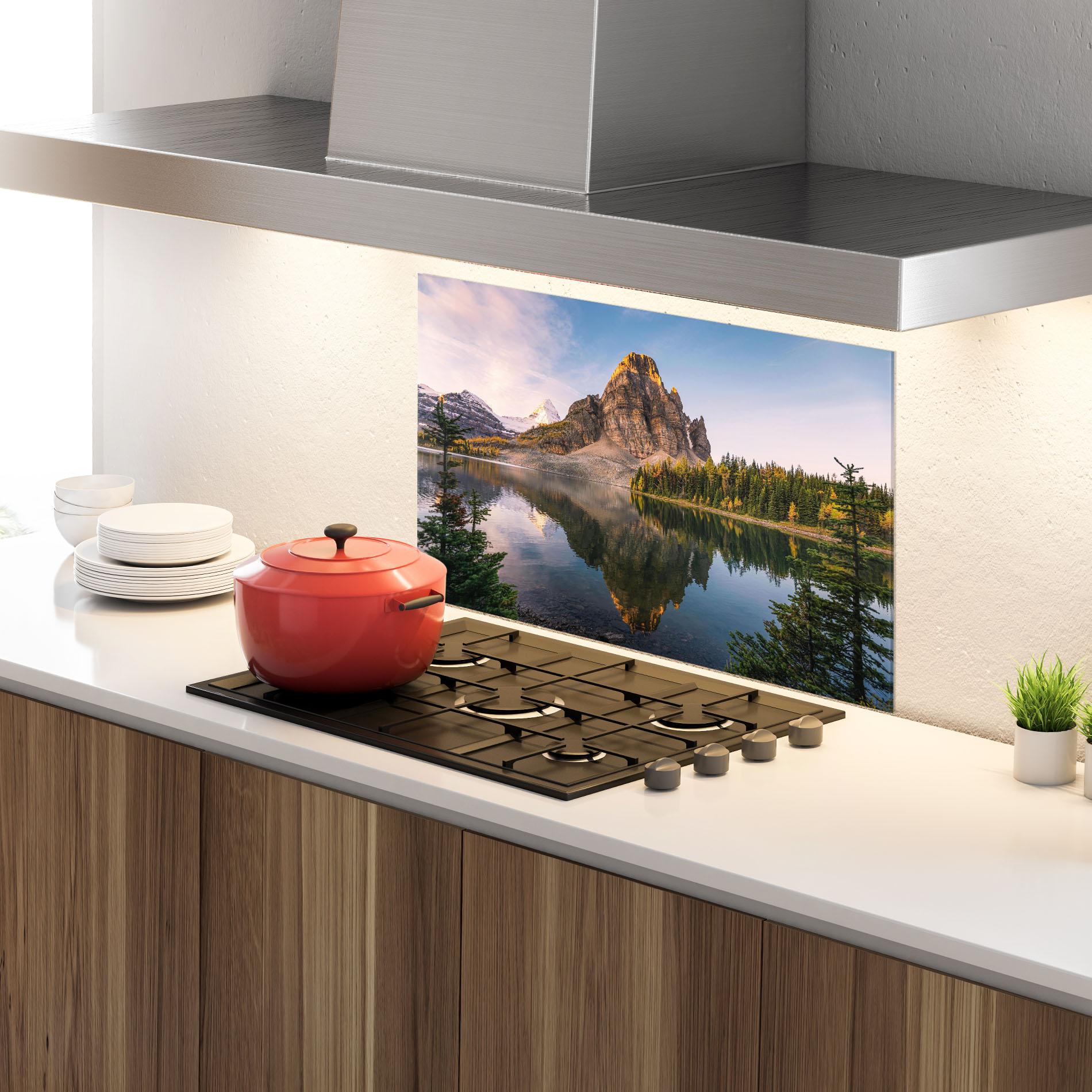Küchenrückwand Glas Mountain Sunrise Lake mockup 4