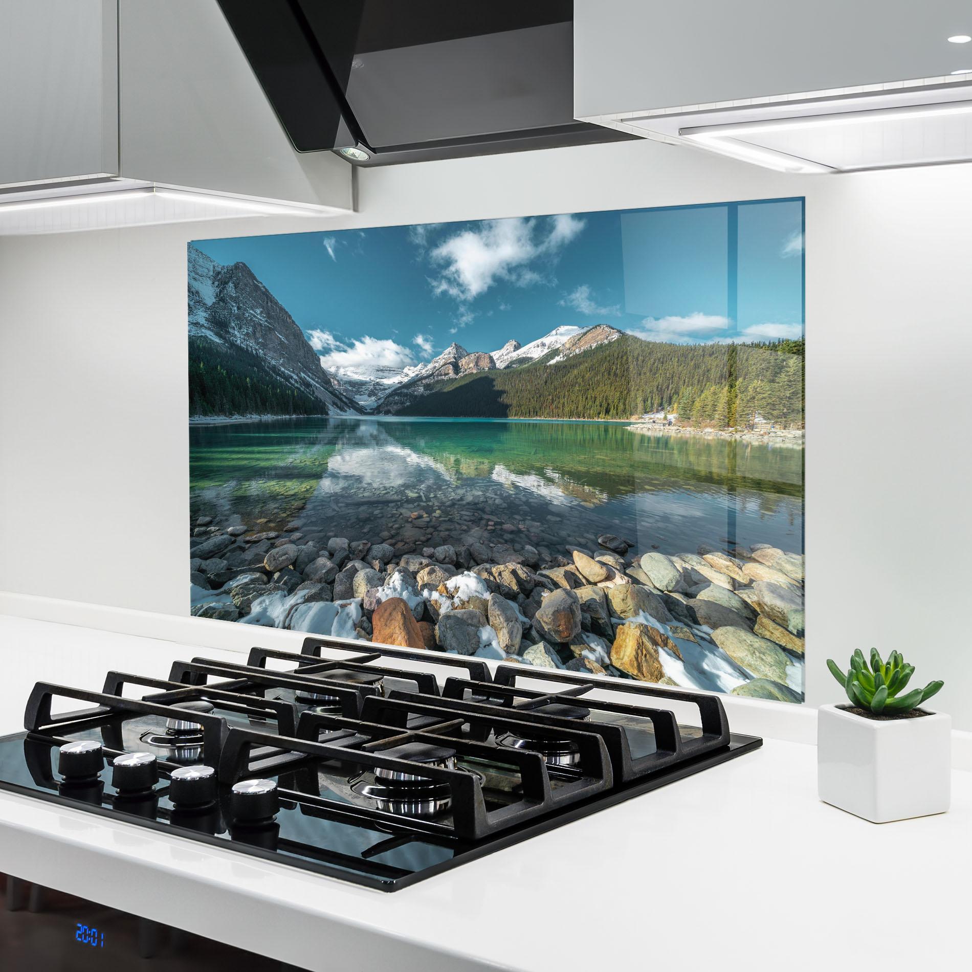 Küchenrückwand Glas Breathtaking View mockup 6