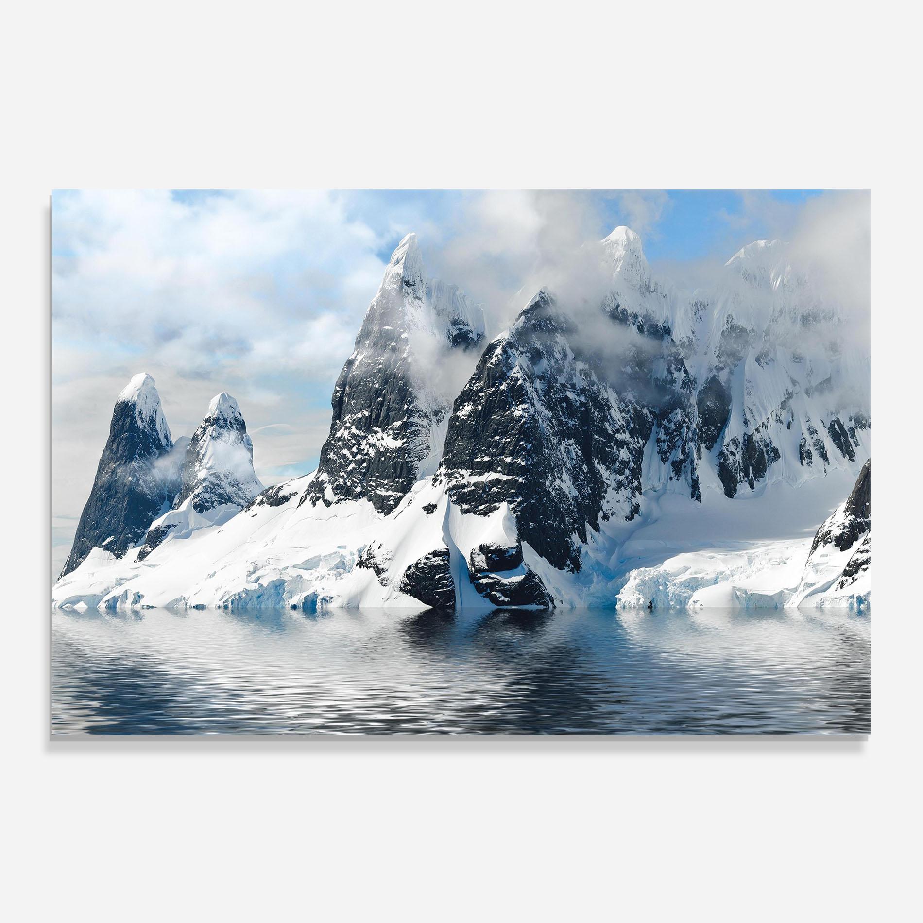 Küchenrückwand Glas Glacial Mountains mockup 0