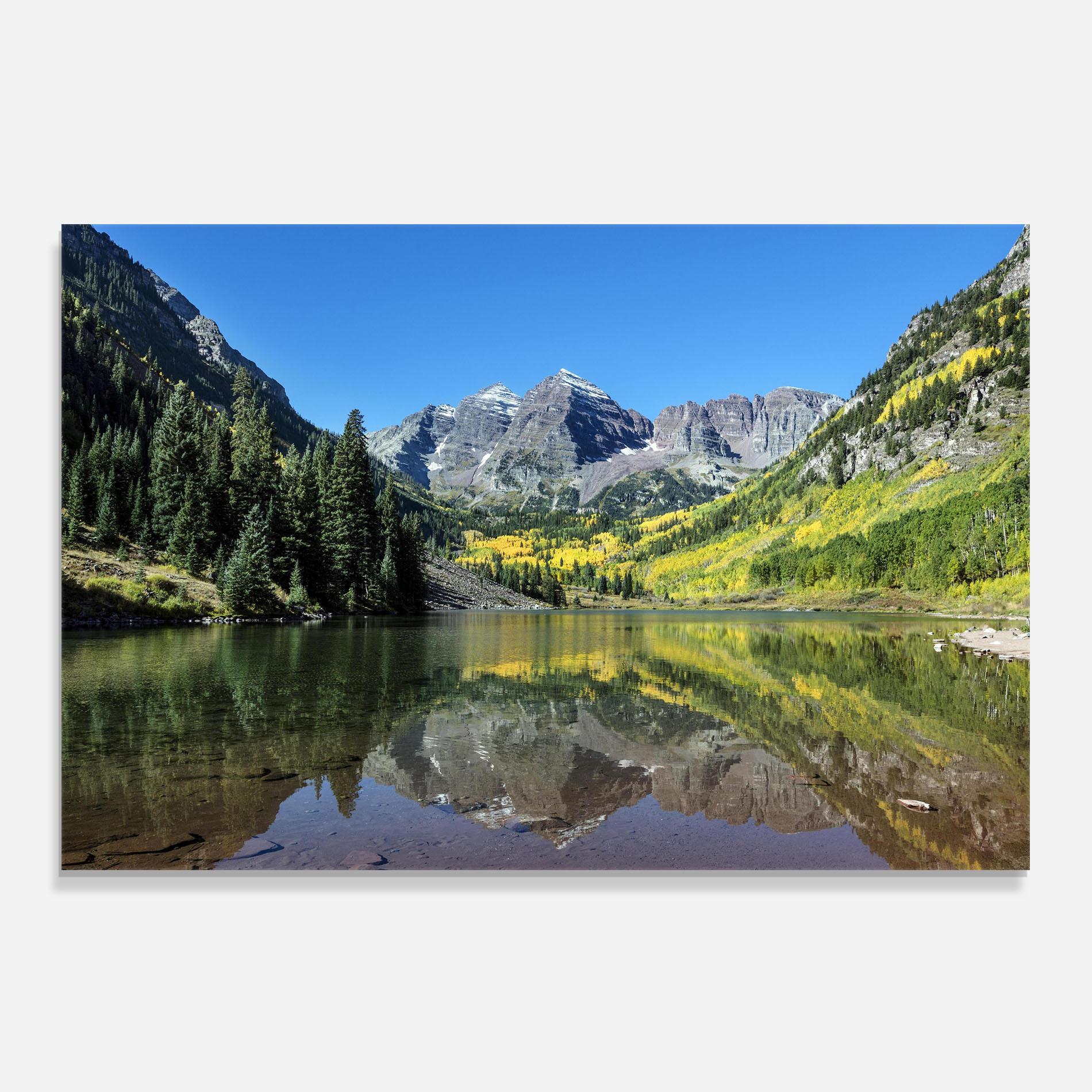 Küchenrückwand Glas Lake Green Mountain mockup 0