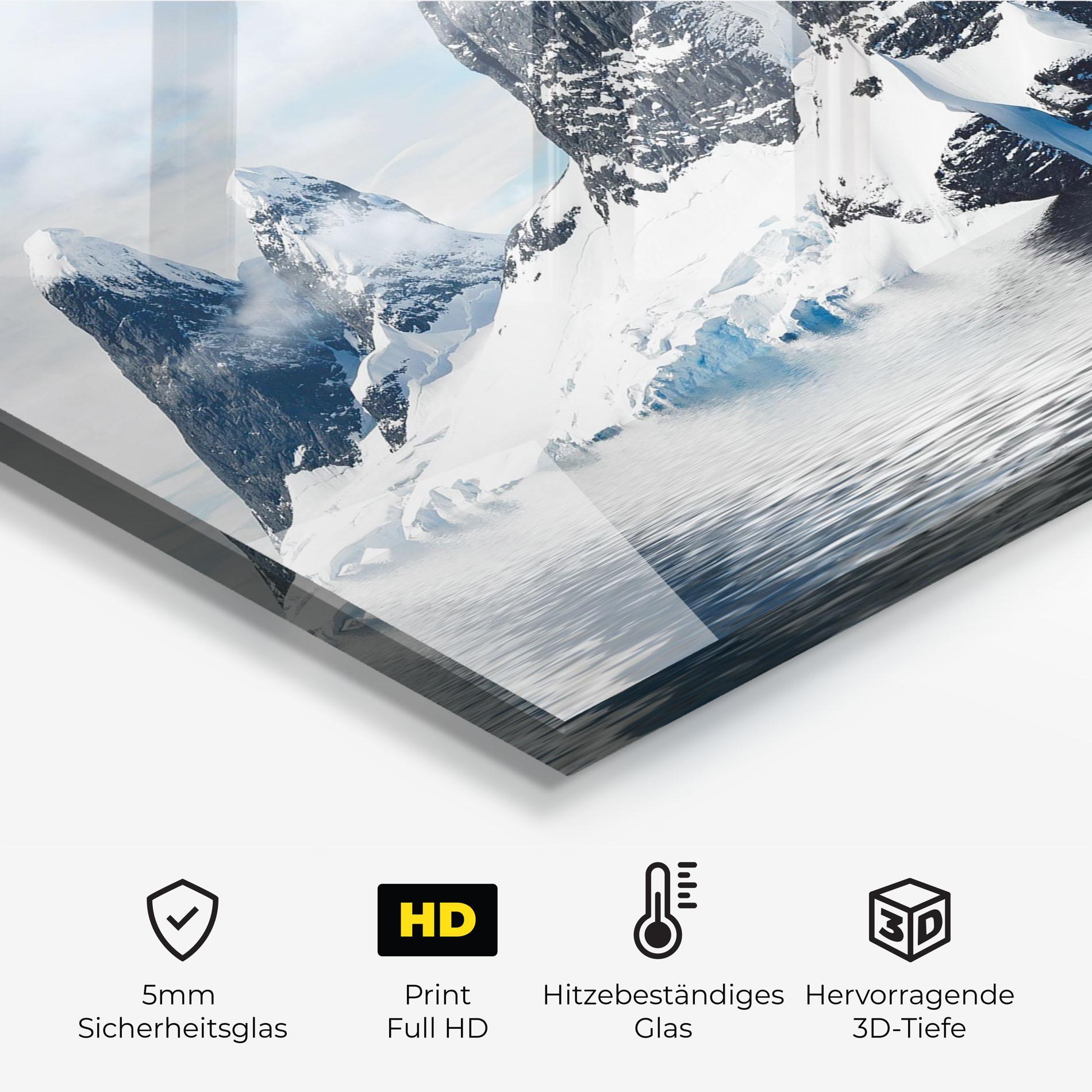 Küchenrückwand Glas Glacial Mountains mockup 2