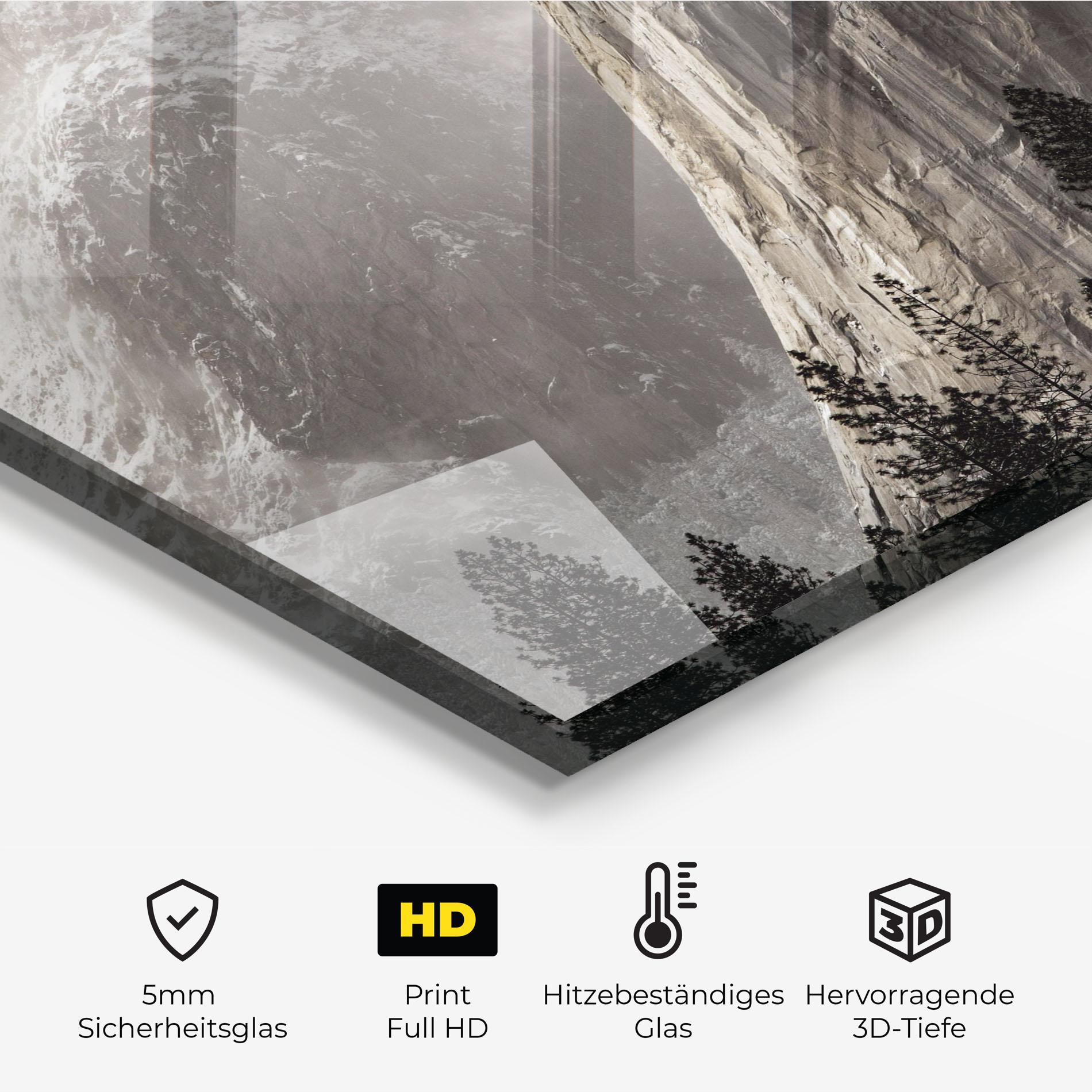 Küchenrückwand Glas Green Tree Mountain mockup 2