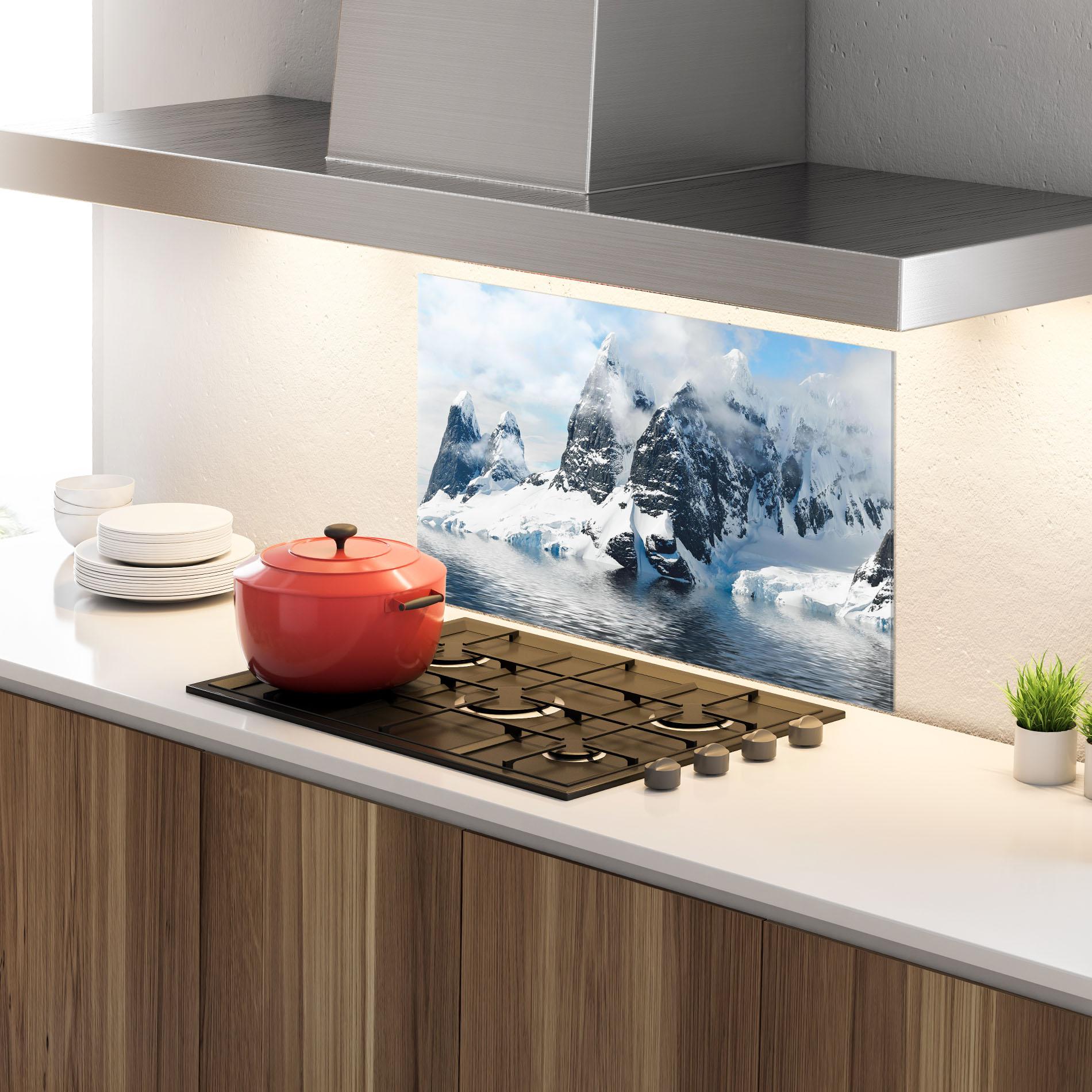 Küchenrückwand Glas Glacial Mountains mockup 4