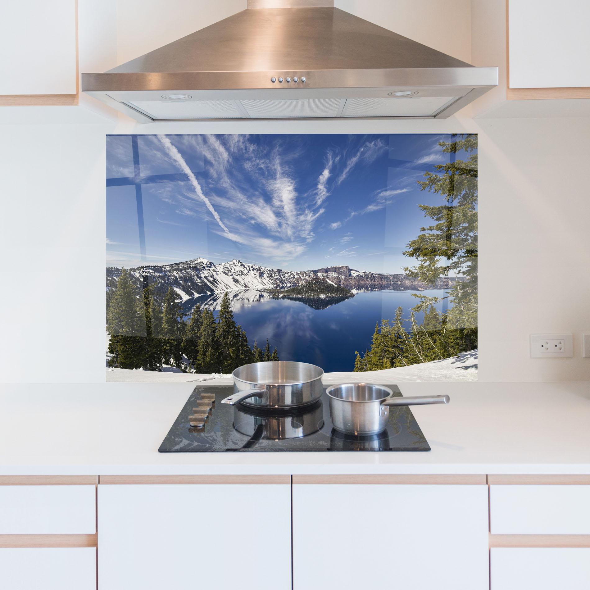 Küchenrückwand Glas White Snowy Mountain mockup 5