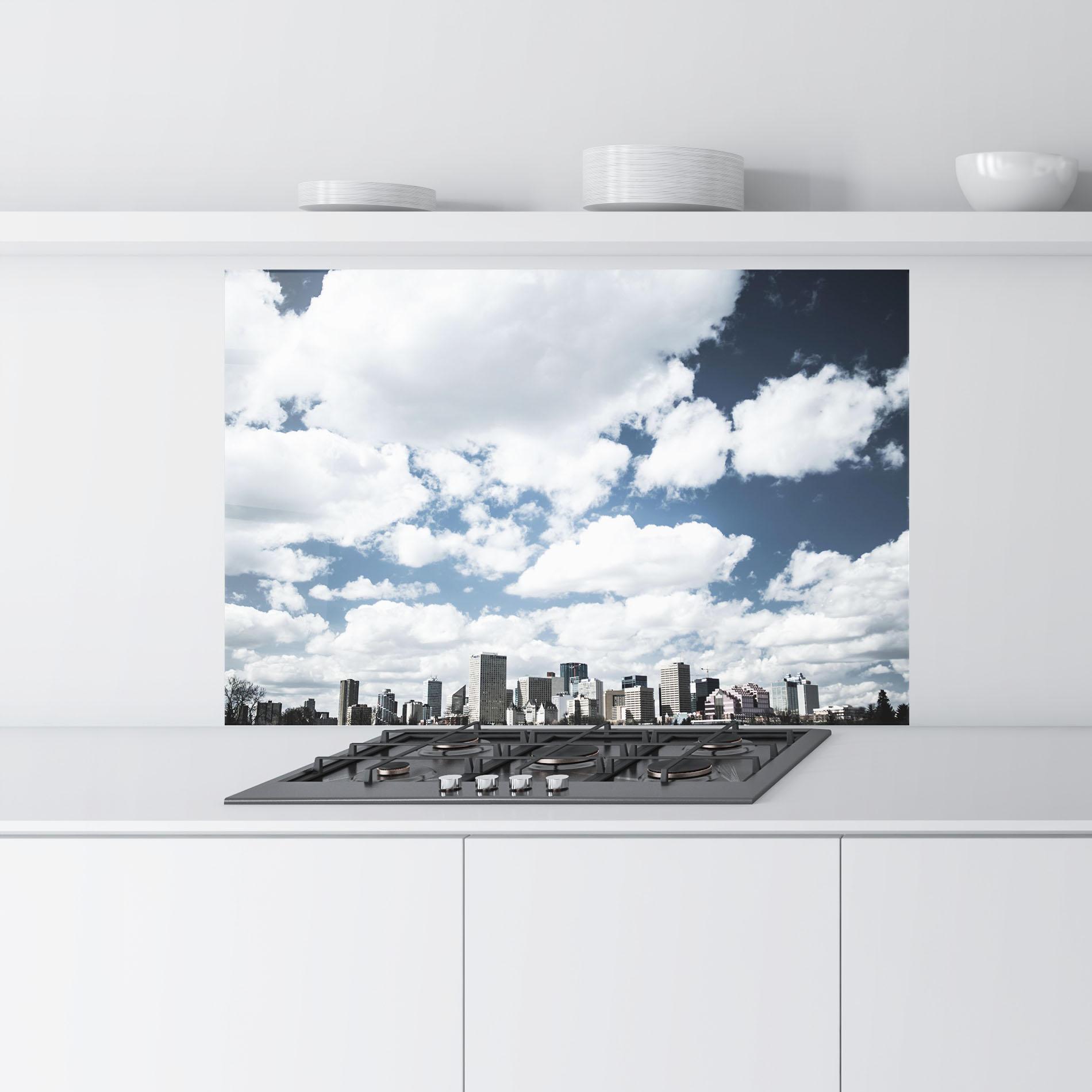 Küchenrückwand Glas Clouds Over City mockup 9