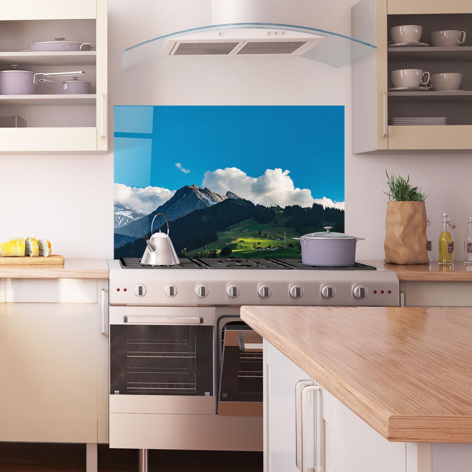 Küchenrückwand Glas Beautiful Mountain Cloud View mockup 1