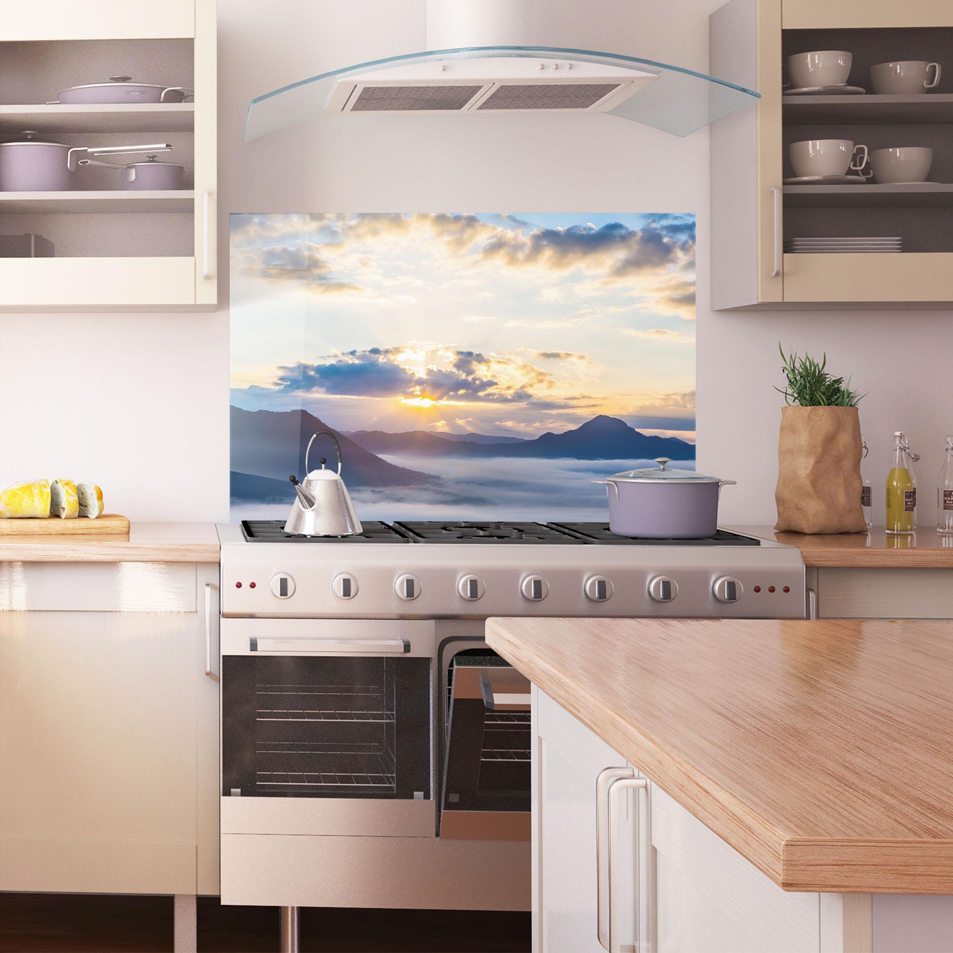 Küchenrückwand Glas Fantastic Clouds mockup 1